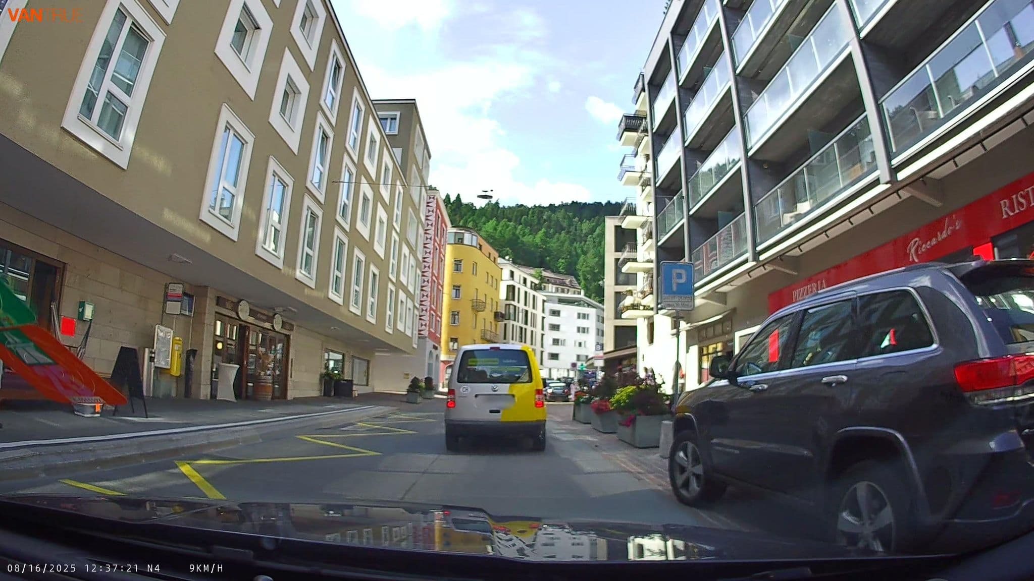 Street view near Josef Hermann Hotel Bernina, St. Moritz — © fcignat (CC BY-SA · Mapillary)