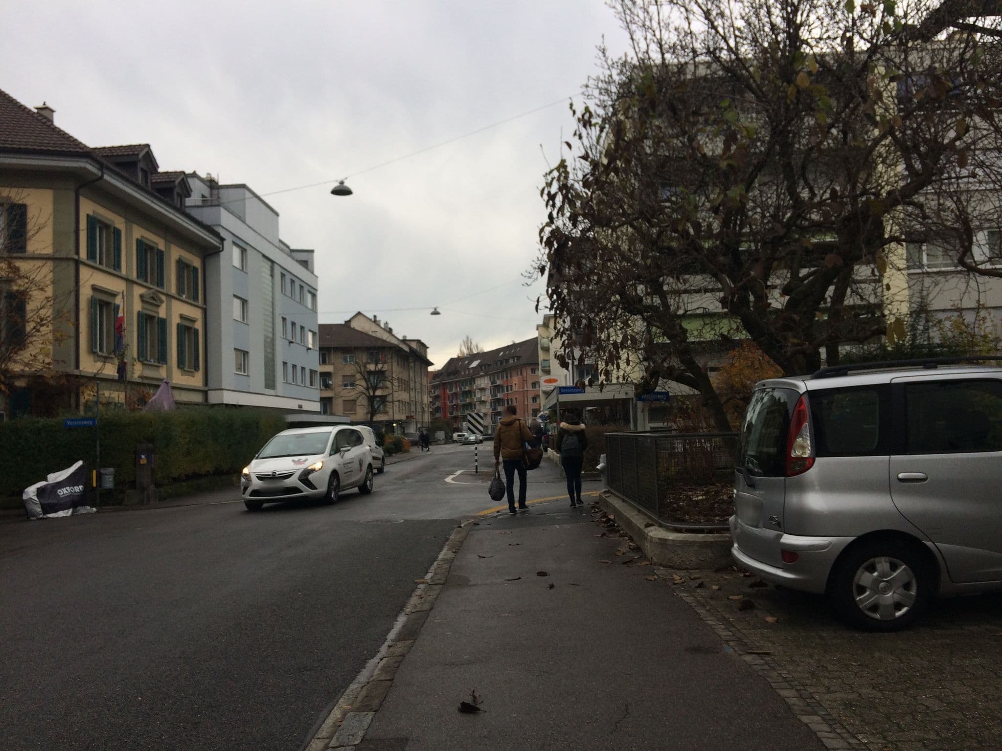 Street view near Royal Spa & Trade Company GmbH, Bern — © habi (CC BY-SA · Mapillary)
