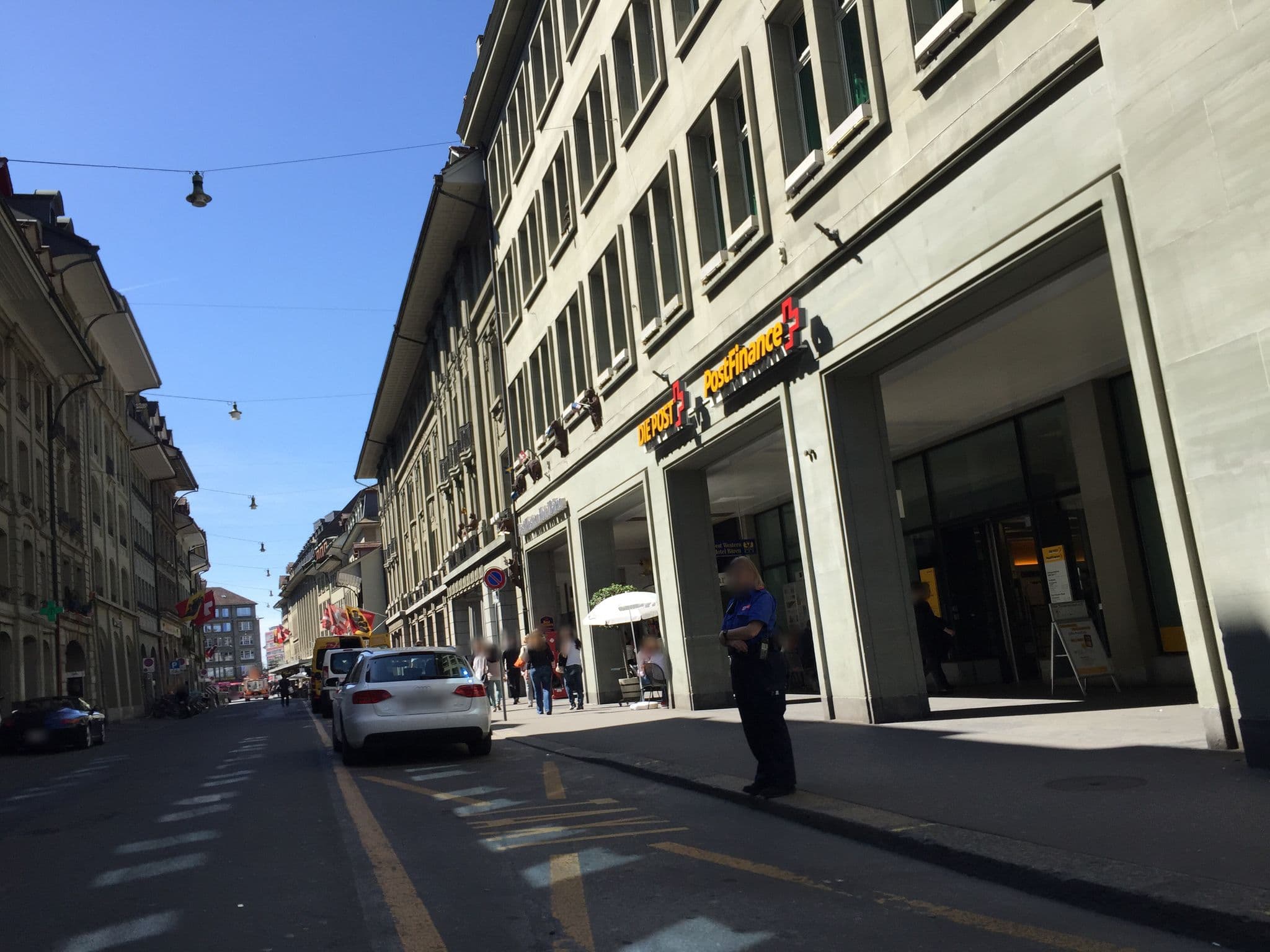 Street view near Hotel Bären Am Bundesplatz, Bern — © trac71 (CC BY-SA · Mapillary)