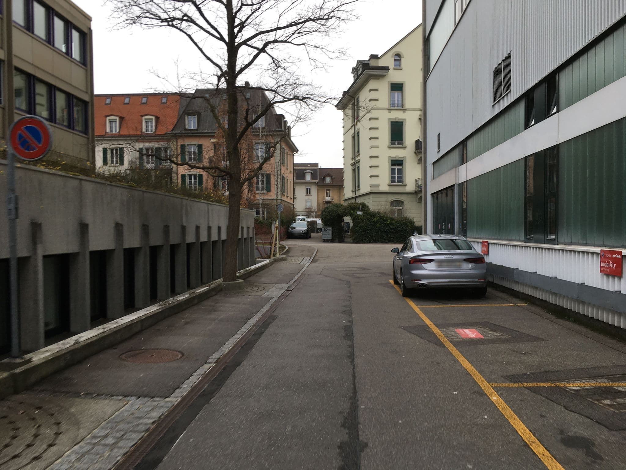 Street view near ASMAC Fondation pour indépendants, Bern — © habi (CC BY-SA · Mapillary)