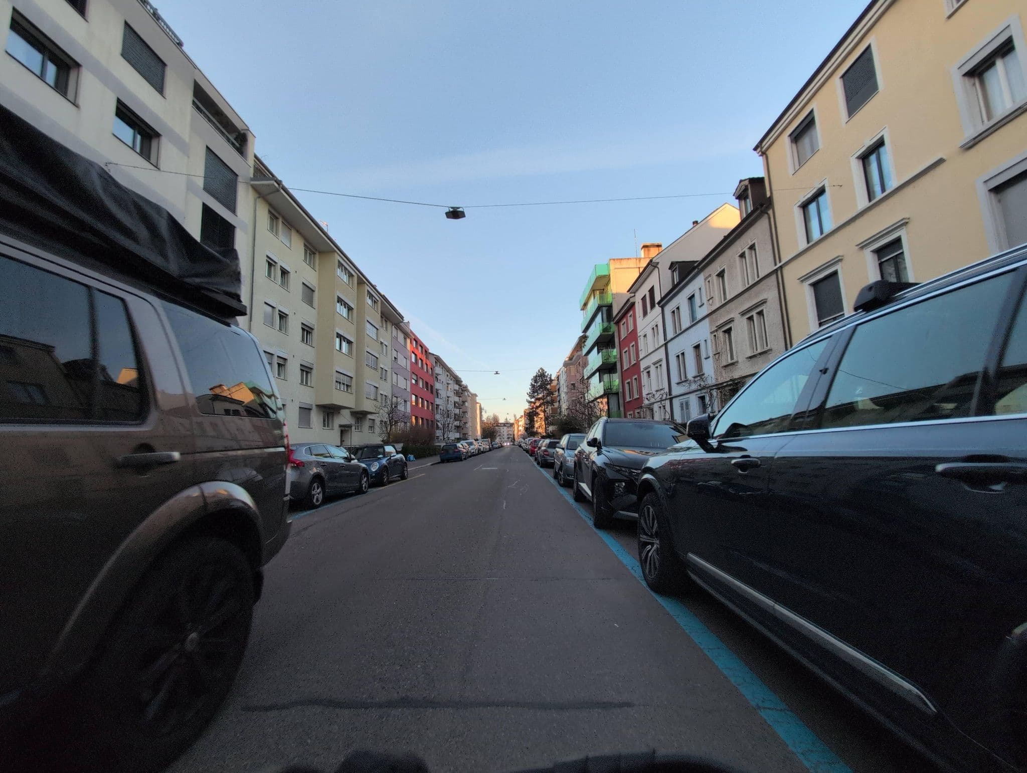 Street view near Apparthotel Colmarerhof, Basel — © jhbz1 (CC BY-SA · Mapillary)
