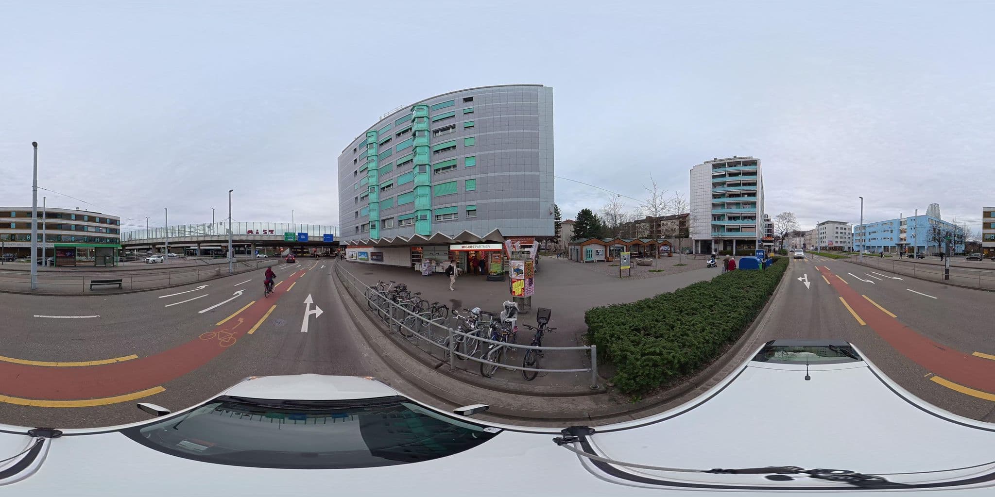 Street view near Dasbreitehotel, Birsfelden — © osmplus_org (CC BY-SA · Mapillary)