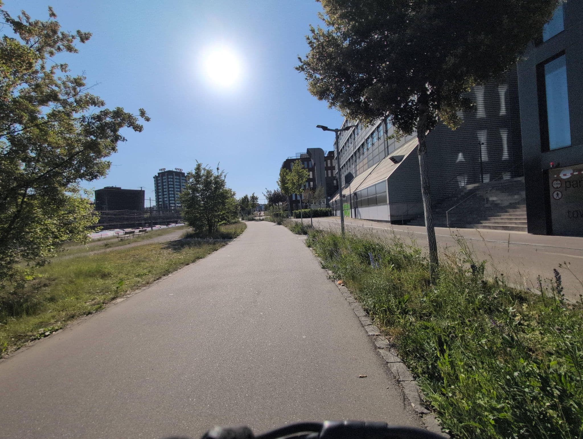 Street view near Ibis Styles Basel City, Birsfelden — © jhbz1 (CC BY-SA · Mapillary)