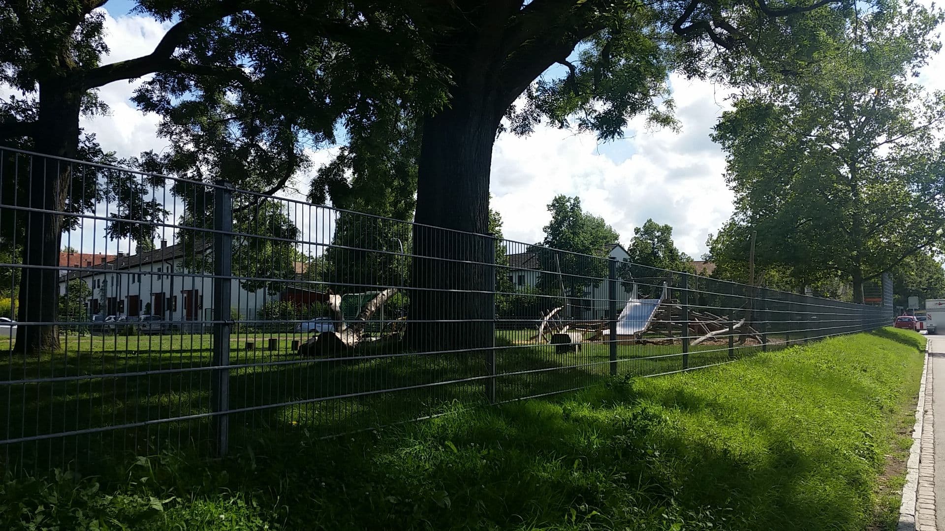 Street view near Derya GmbH, Basel — © johsin18 (CC BY-SA · Mapillary)