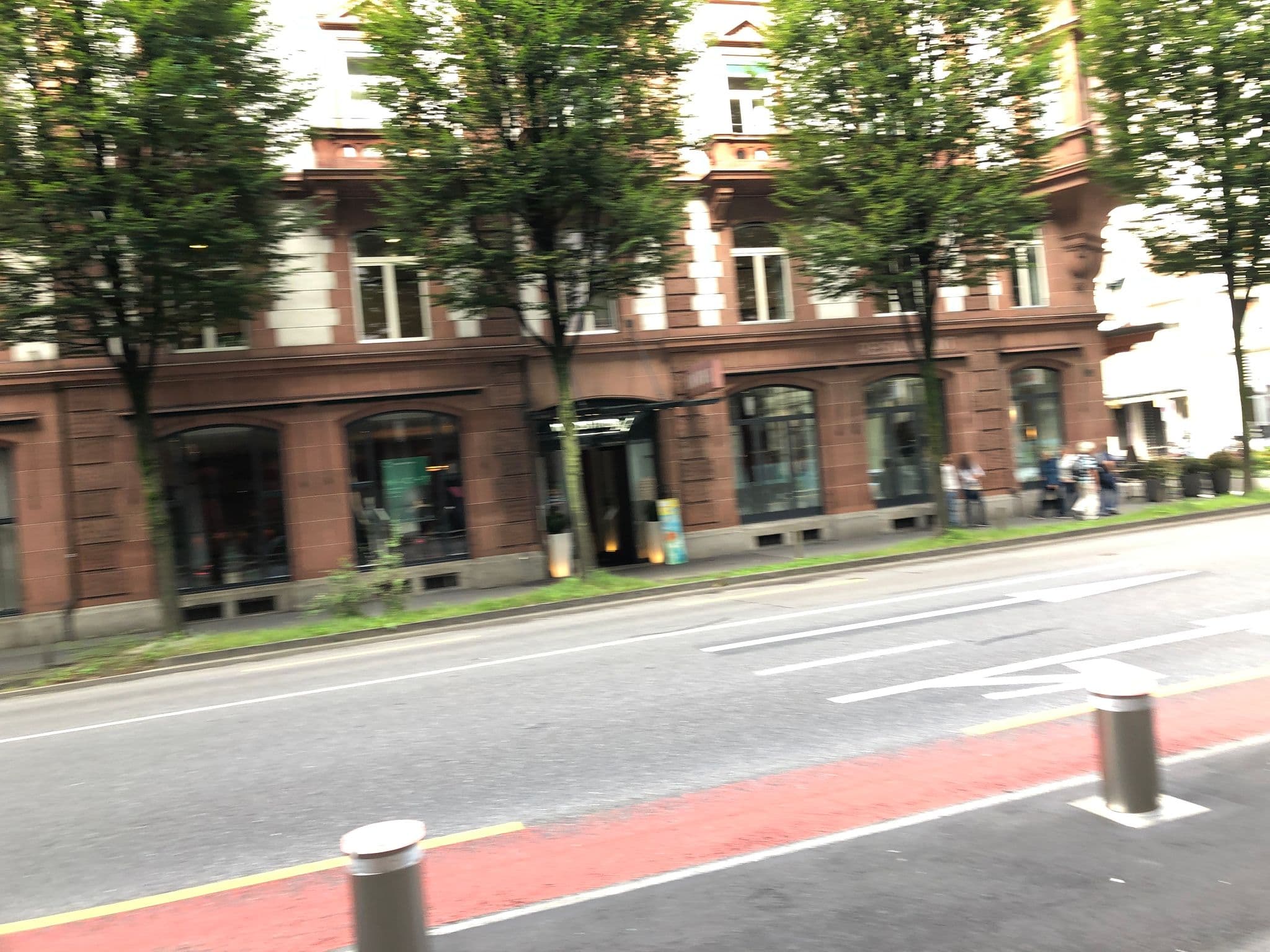 Street view near Rezeption Hotel Waldstätterhof, Luzern — © mottiger (CC BY-SA · Mapillary)