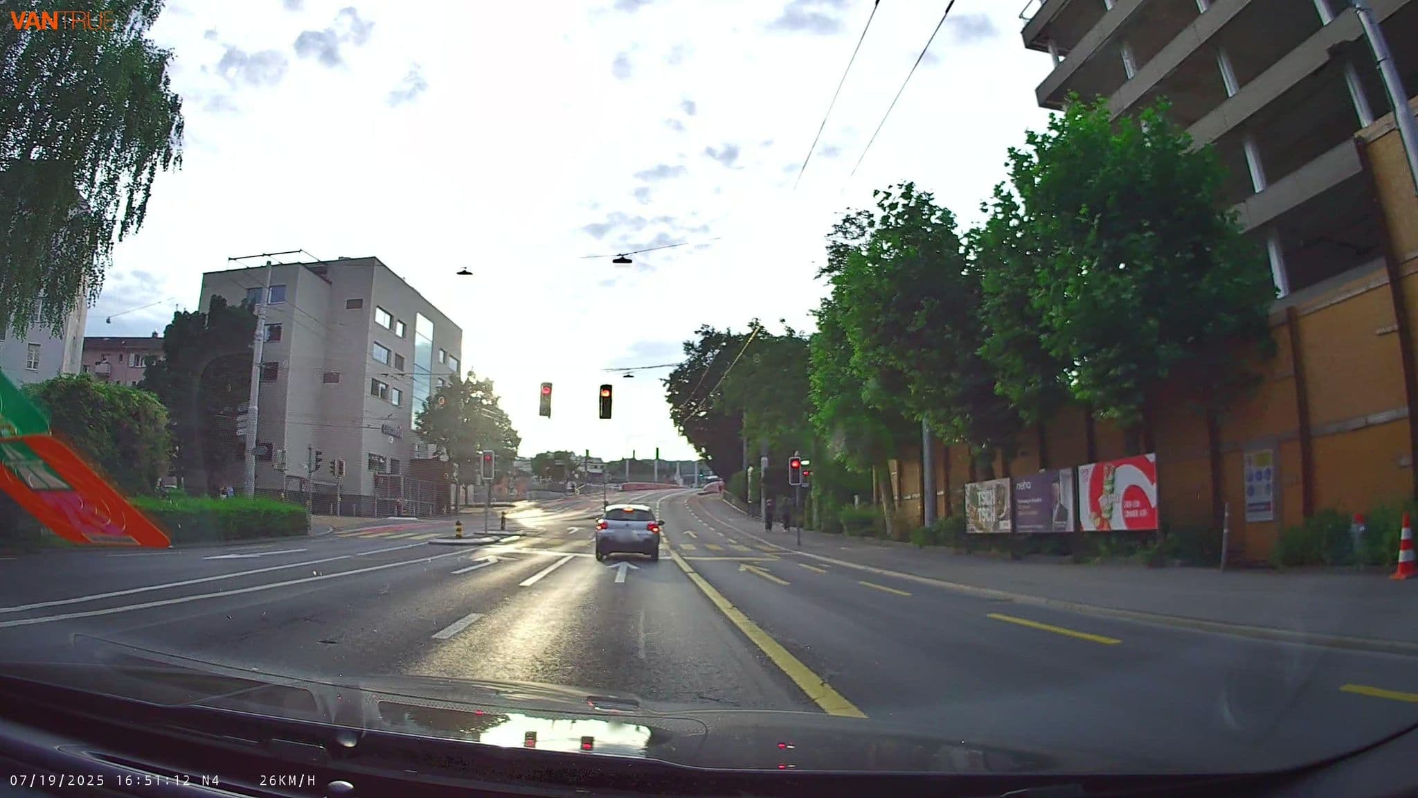 Street view near Keyconsult Hotel Management & Consulting Olaf V. Reinhardt, Luzern — © fcignat (CC BY-SA · Mapillary)