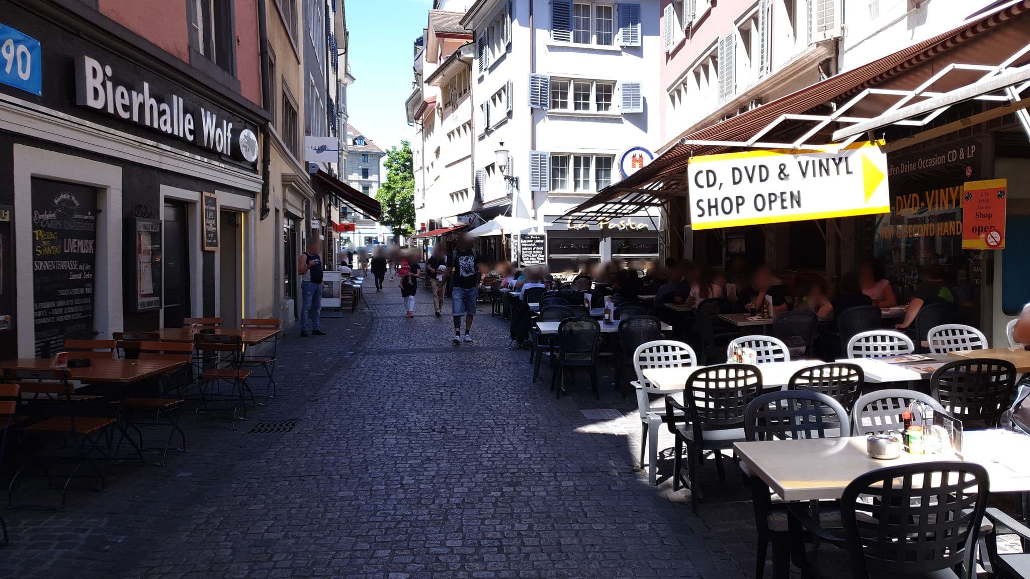 Street view near Citystudios Zürich, Zürich (Kreis 1) / Rathaus — © jopparn (CC BY-SA · Mapillary)
