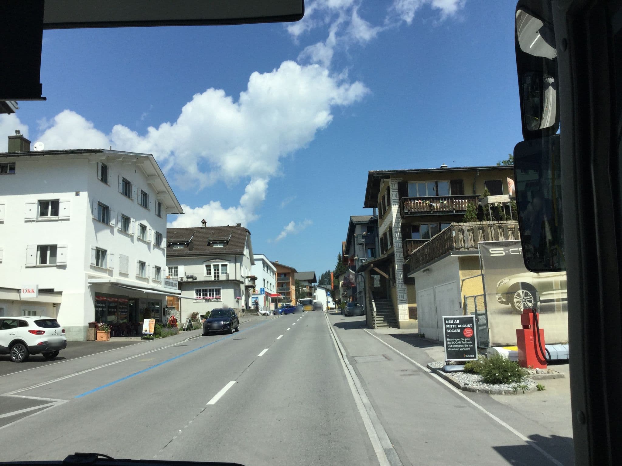 Street view near Lenzerheide Seestrasse Edelweiss 1, Lenzerheide — © beat (CC BY-SA · Mapillary)