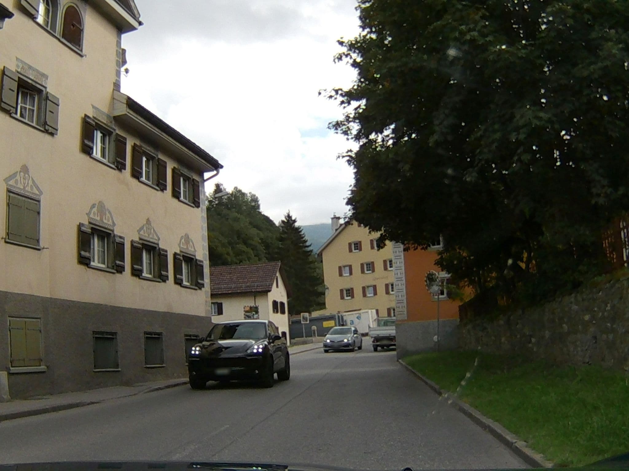 Street view near Ferienstudio Hemmi, Churwalden — © endszbrxns (CC BY-SA · Mapillary)