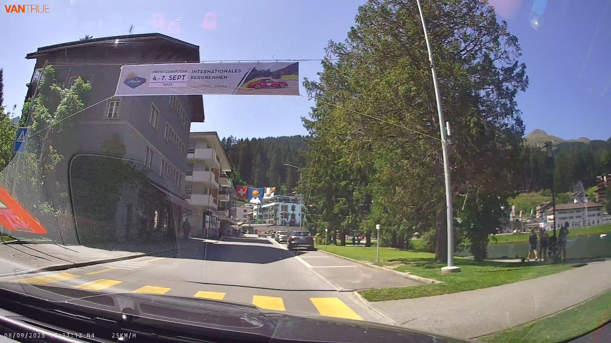 Street view near AG Sporthotel Merkur Arosa, Arosa — © fcignat (CC BY-SA · Mapillary)