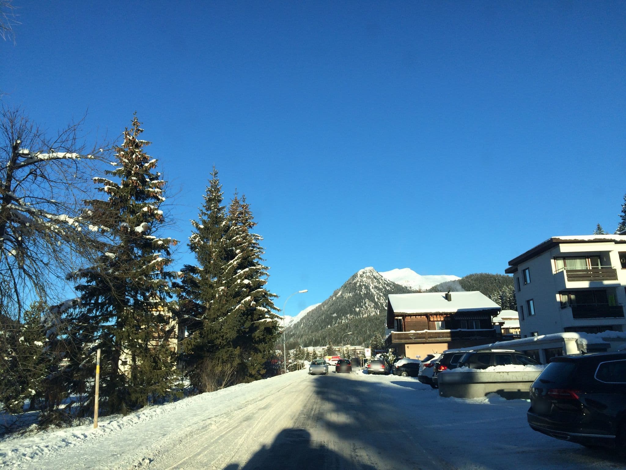 Street view near Matta, Davos — © jesolem (CC BY-SA · Mapillary)