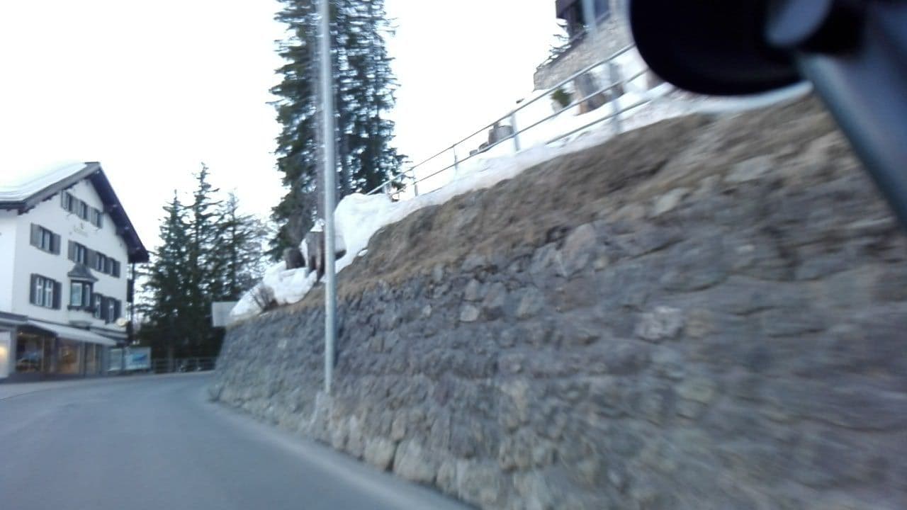 Street view near Haus Belmont - Arosa, Arosa — © gabriela_cruz (CC BY-SA · Mapillary)