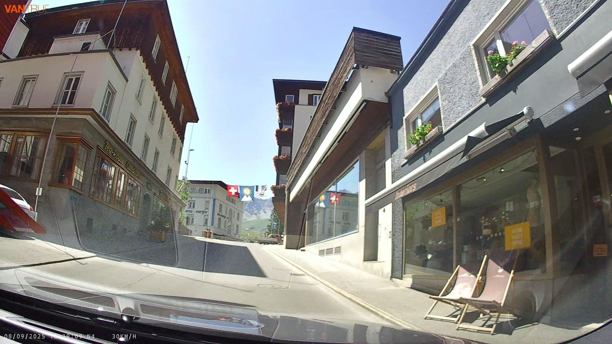 Street view near Hotel Touring, Arosa — © fcignat (CC BY-SA · Mapillary)