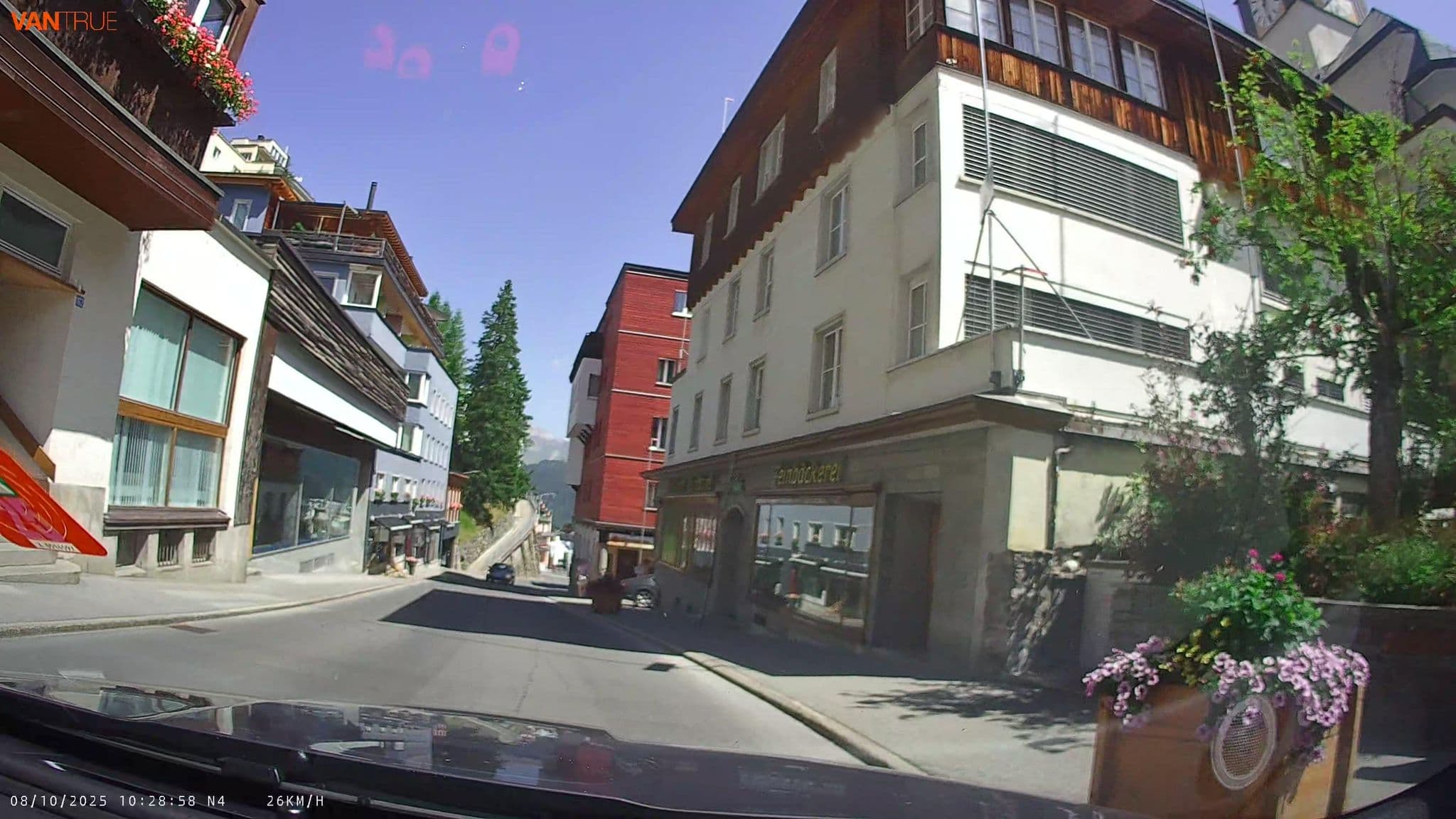 Street view near Haus Belmont, Arosa — © fcignat (CC BY-SA · Mapillary)