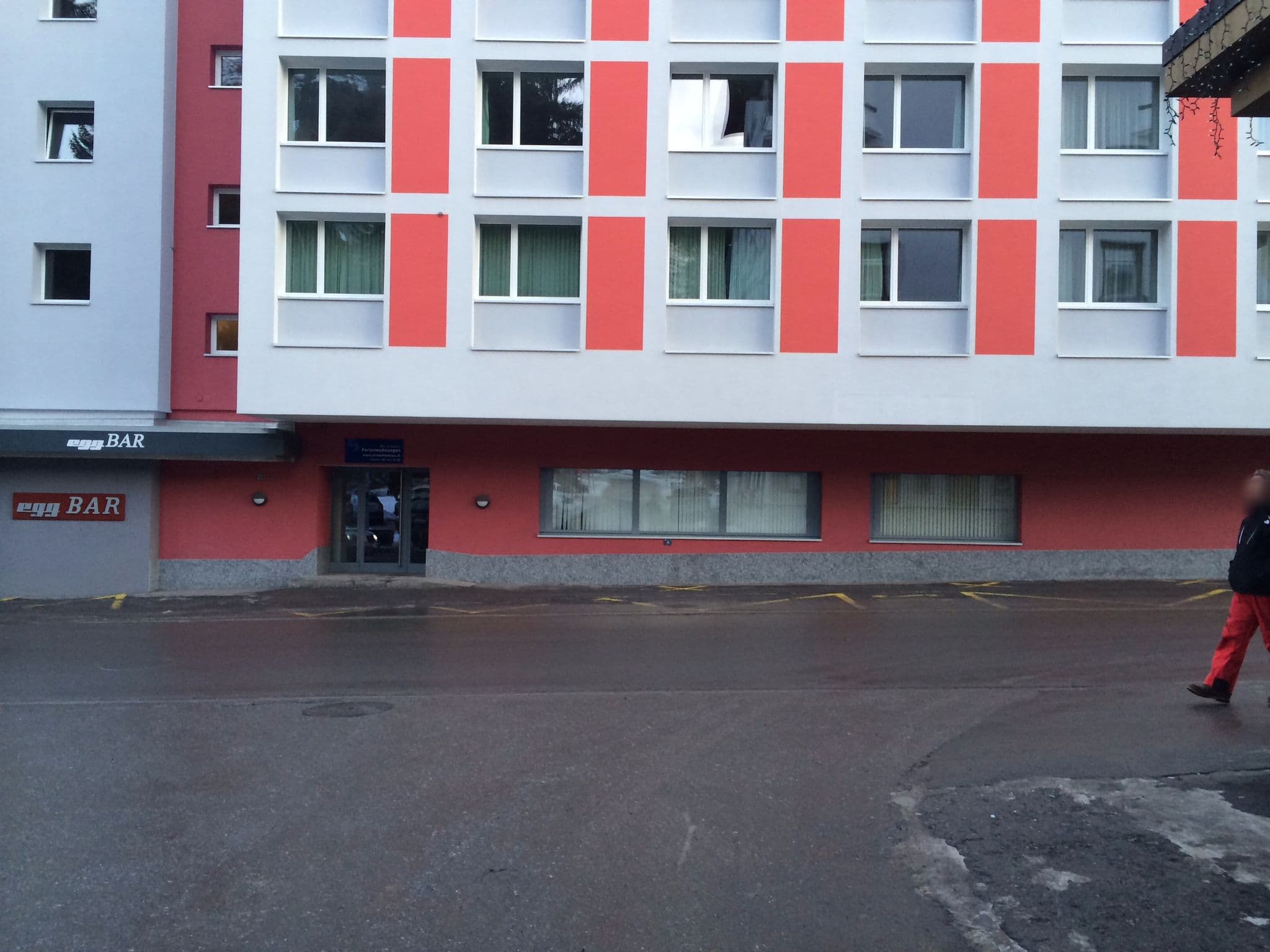Street view near Hotel Davos Face AG, Davos — © jesolem (CC BY-SA · Mapillary)