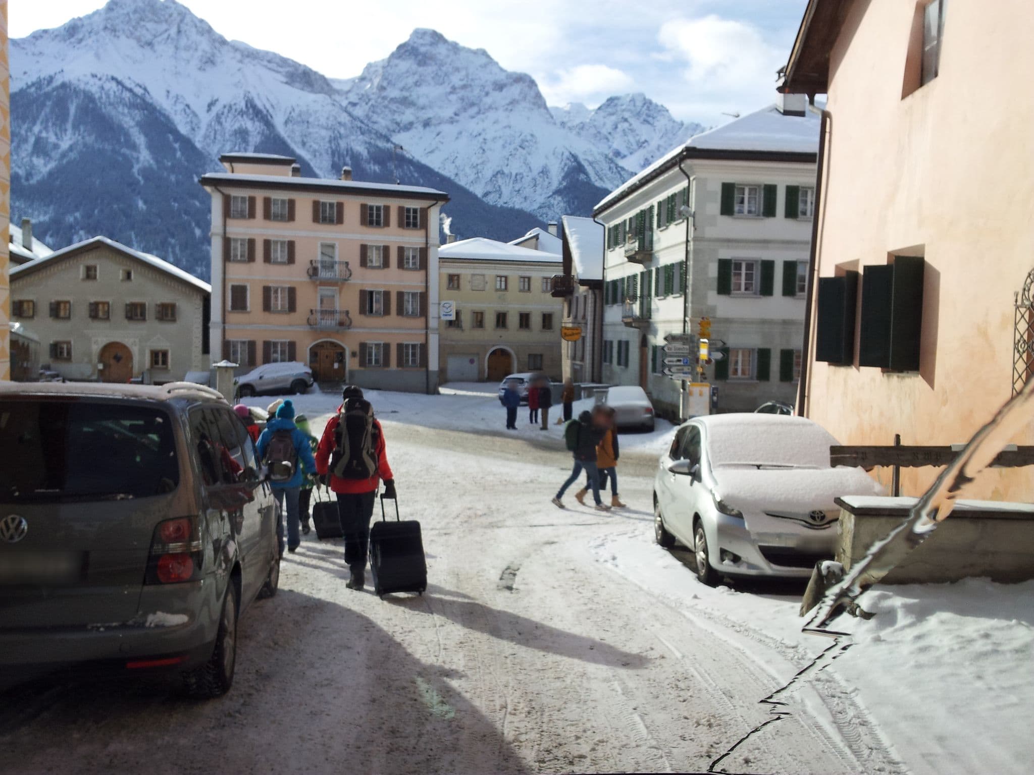 Street view near Bed & Breakfast Durmida, Scuol — © sp8962de (CC BY-SA · Mapillary)