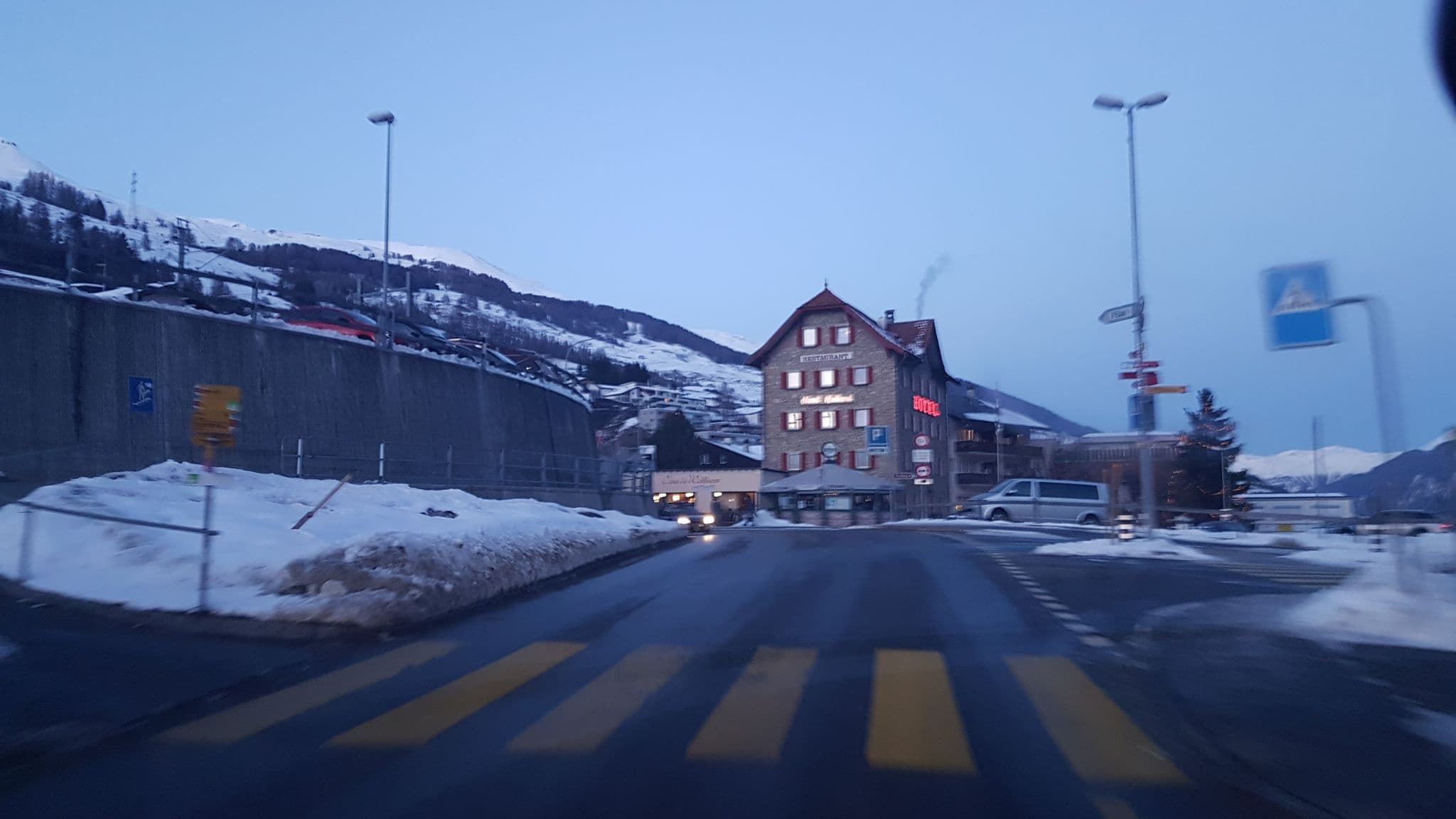 Street view near Jugendherberge Scuol, Scuol — © sp8962de (CC BY-SA · Mapillary)
