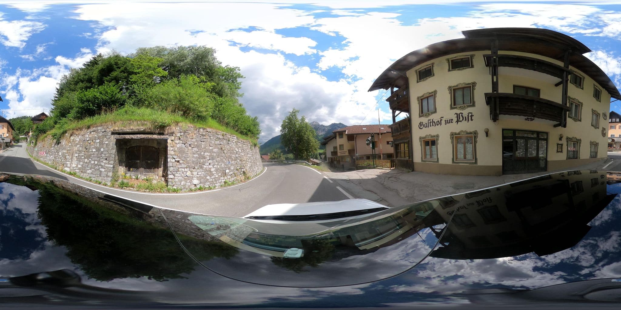Street view near Hotel zur Post Birnbaumerwirt, Kötschach — © peterleth (CC BY-SA · Mapillary)