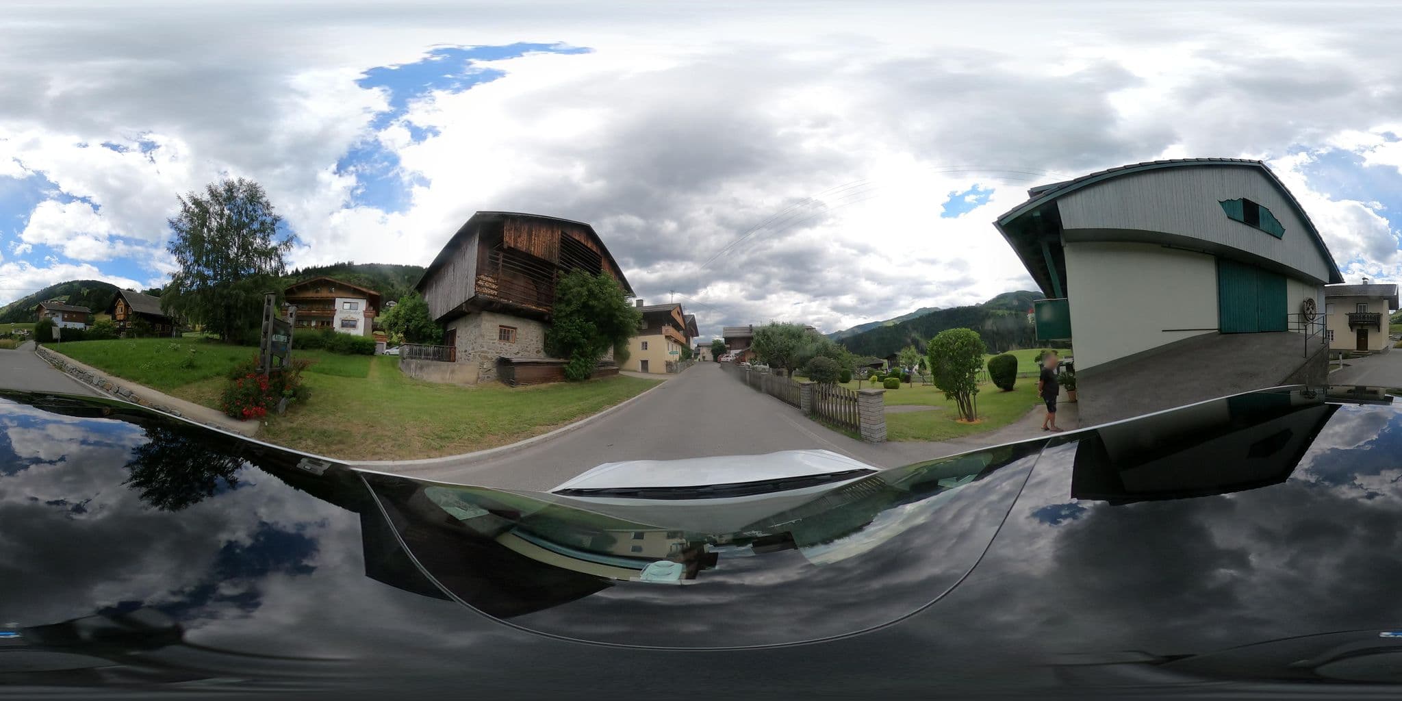 Street view near Ferienwohnungen Blatthofer - Fam Obernosterer, Tristach — © peterleth (CC BY-SA · Mapillary)