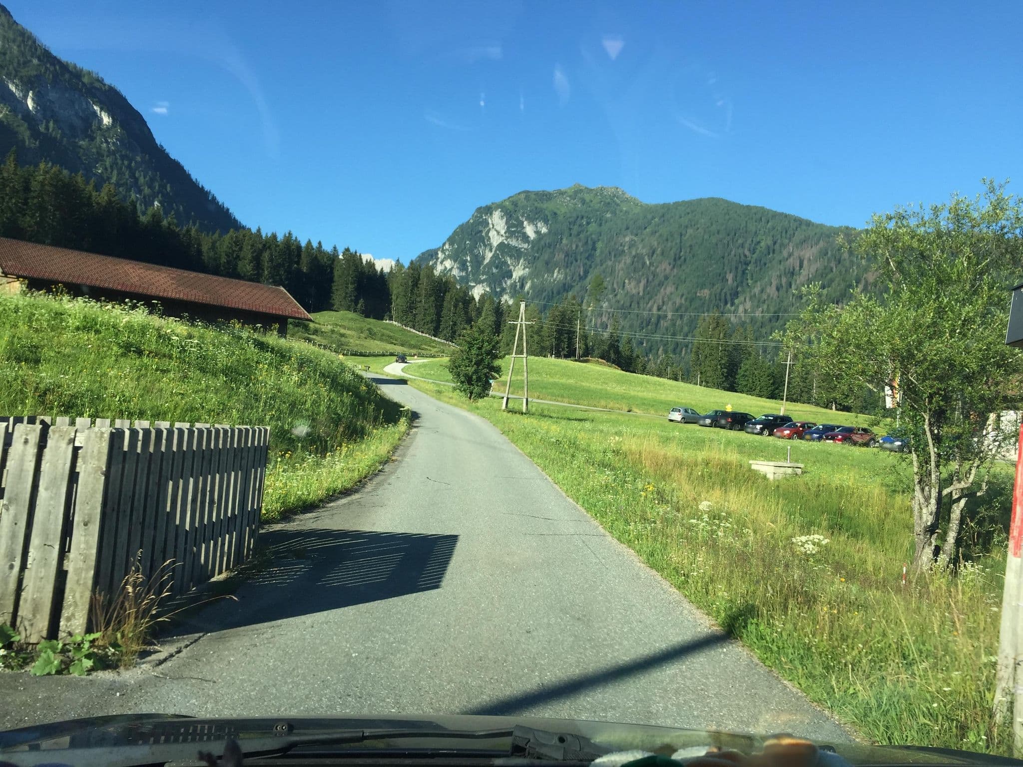 Street view near Bauernhof Fritzer, Kötschach — © igorzo (CC BY-SA · Mapillary)