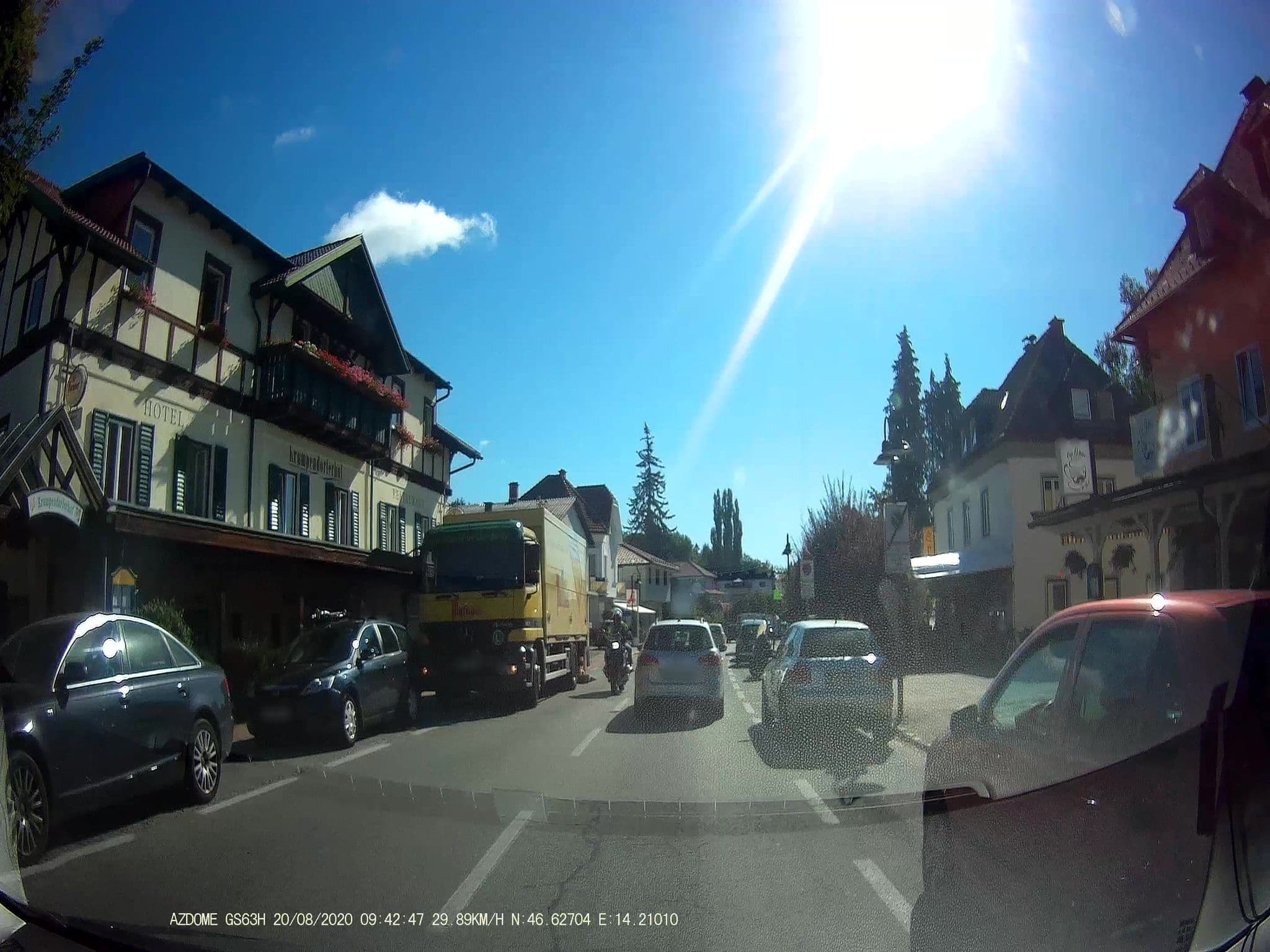 Street view near Hans-Peter Hammerschlag - Hammerschlag Hans-Peter, Krumpendorf — © stefan147 (CC BY-SA · Mapillary)