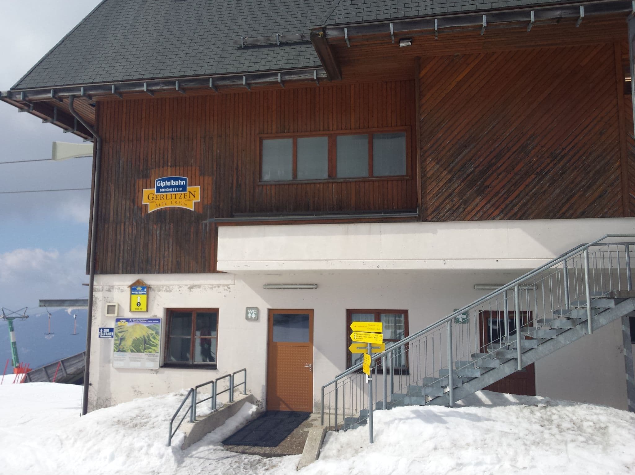 Street view near Thomas Martinz, Bodensdorf — © janjko (CC BY-SA · Mapillary)