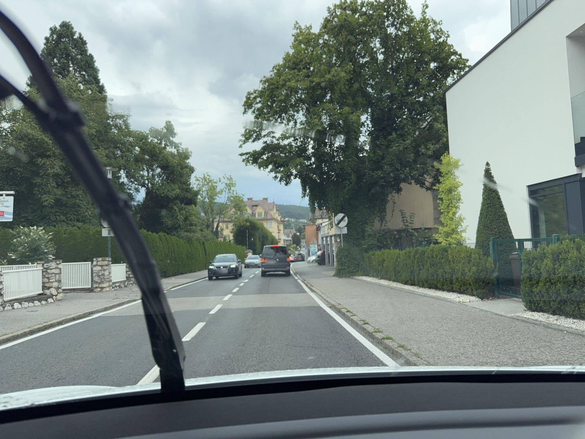 Street view near Haus Gertrude, Velden am Wörther See — © ottor (CC BY-SA · Mapillary)
