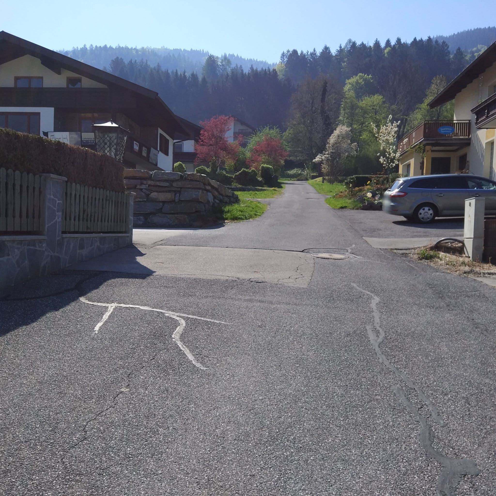 Street view near Luise Pension, Bodensdorf — © crown (CC BY-SA · Mapillary)