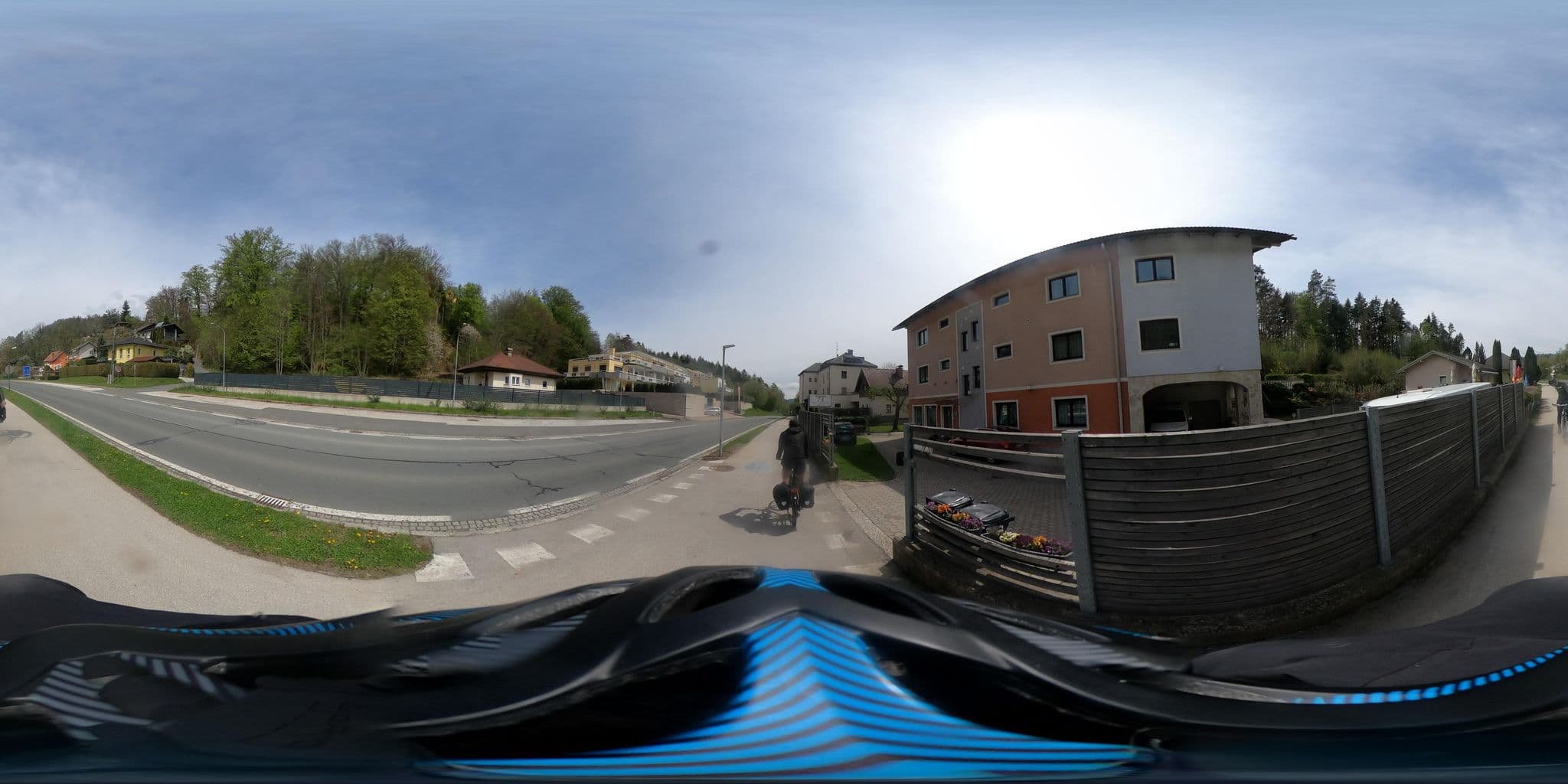 Street view near Frühstückspension Haus BARTOS - Ihn. Helga Bartos, Pörtschach am Wörthersee — © consens_verkehrsplanung (CC BY-SA · Mapillary)