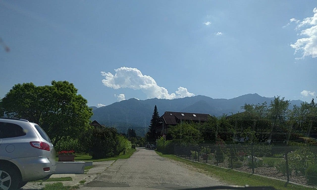Street view near Pension Europa, Faak am See — © rumglotzer (CC BY-SA · Mapillary)