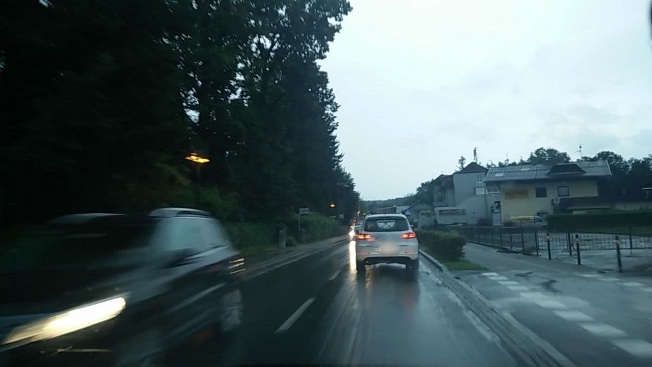 Street view near Gregor Feichter, Velden am Wörther See — © bellazambo (CC BY-SA · Mapillary)