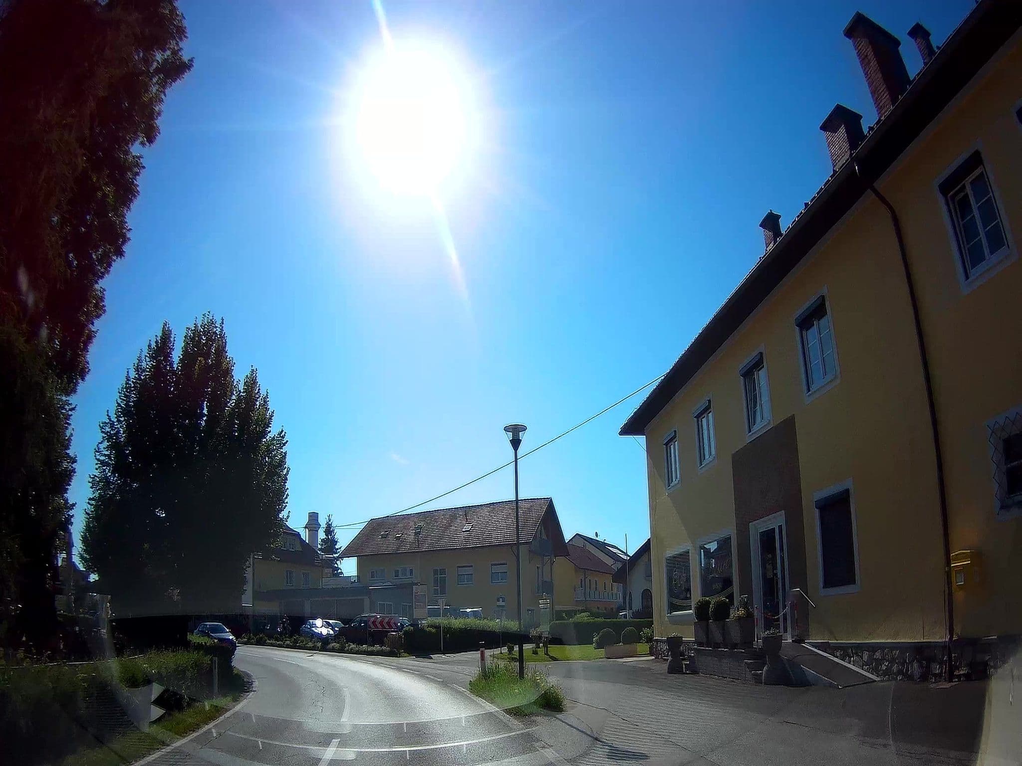 Street view near Gasthof-Pension Lindenhof, Kühnsdorf — © fuchserl (CC BY-SA · Mapillary)