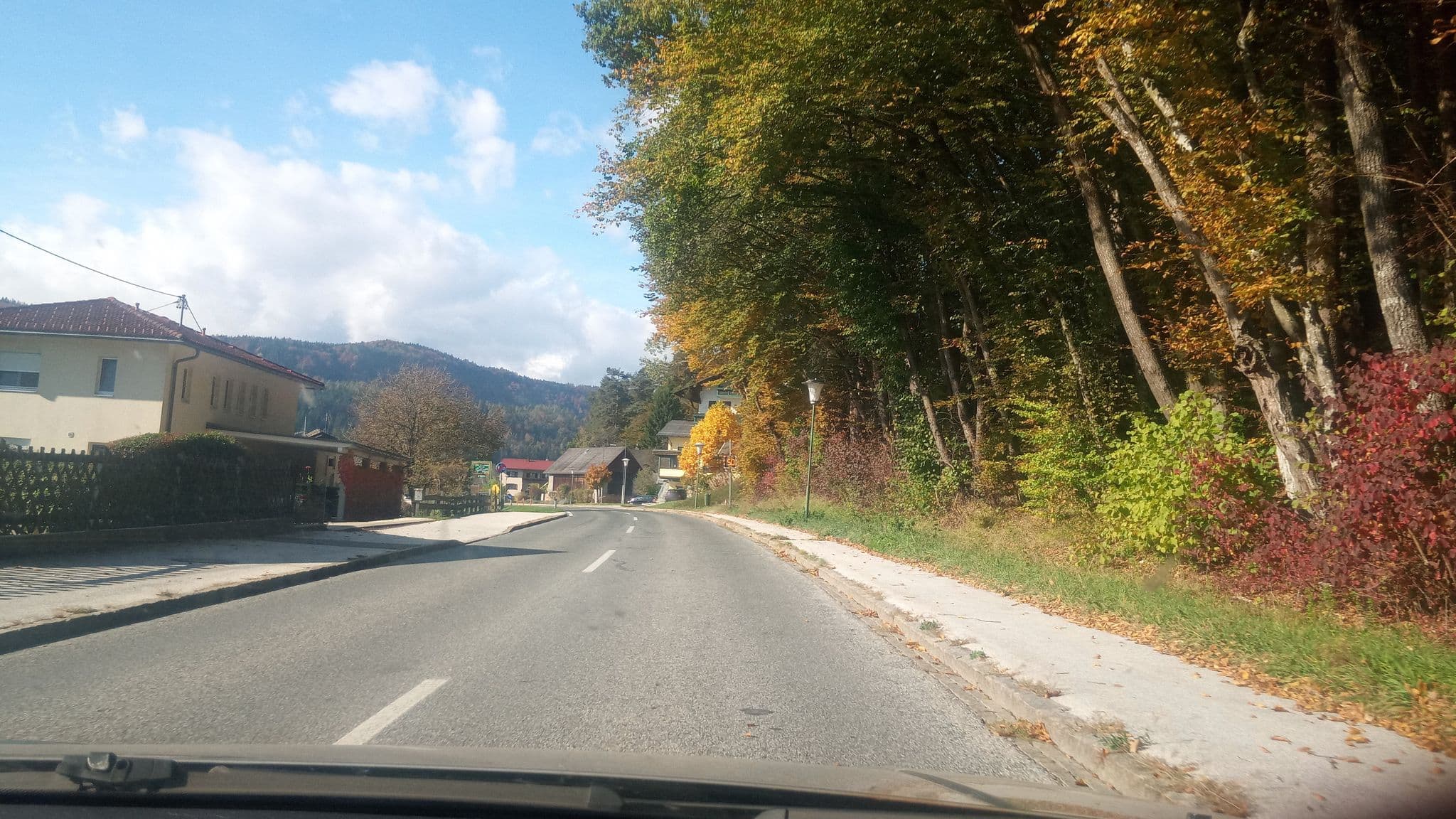 Street view near Pension Valentinitsch, Pörtschach am Wörthersee — © klausw2 (CC BY-SA · Mapillary)