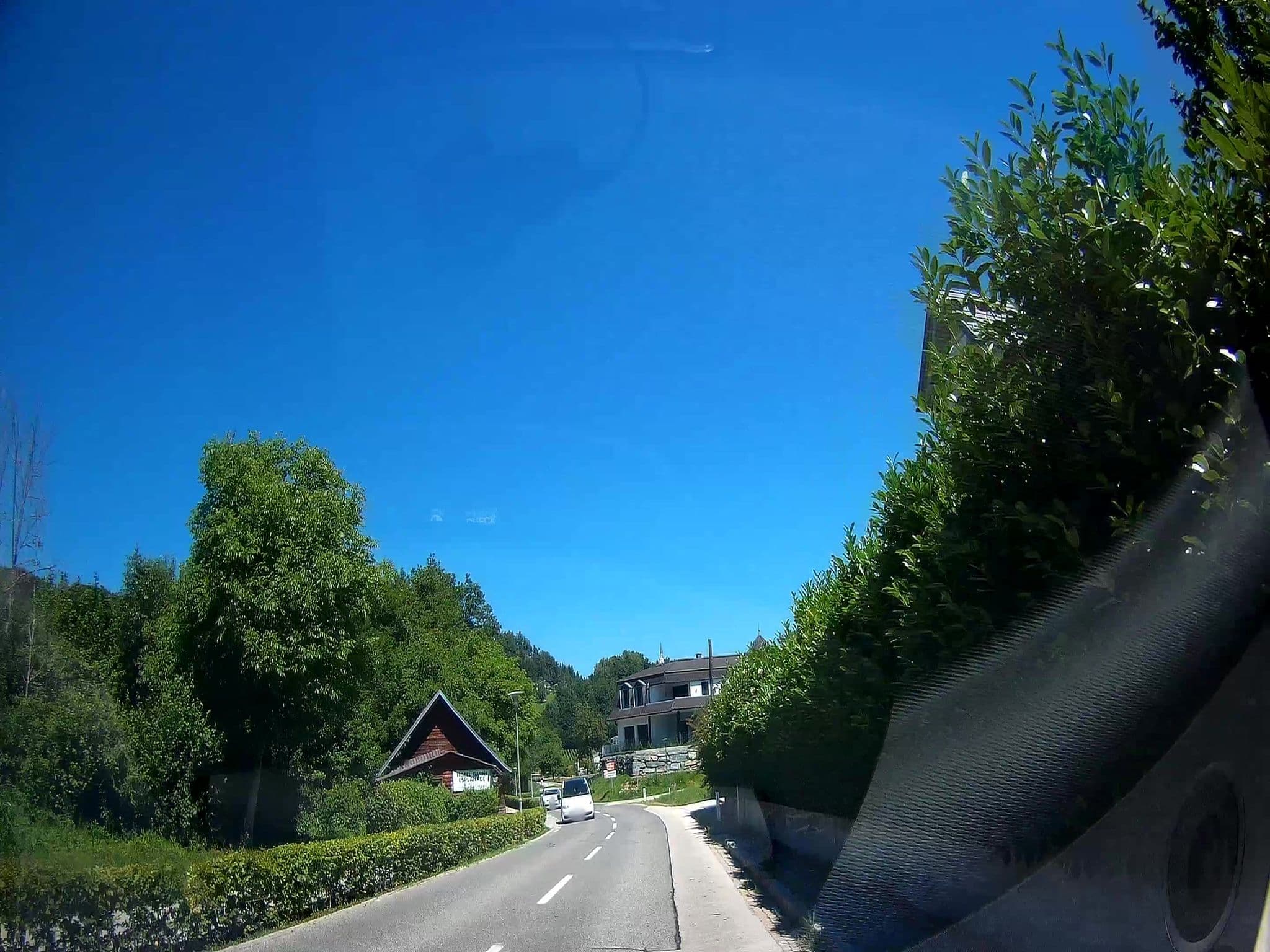 Street view near Villa Komposch, Krumpendorf — © fuchserl (CC BY-SA · Mapillary)