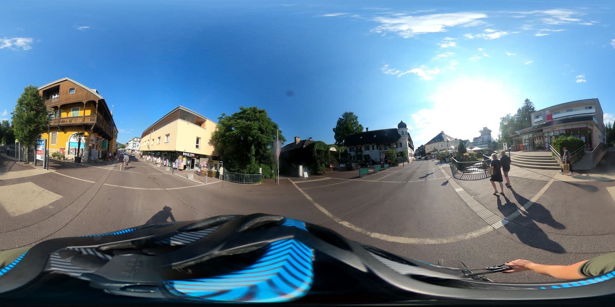 Street view near AC 911 HOTELBETRIEBSGmbH, Velden am Wörther See — © consens_verkehrsplanung (CC BY-SA · Mapillary)
