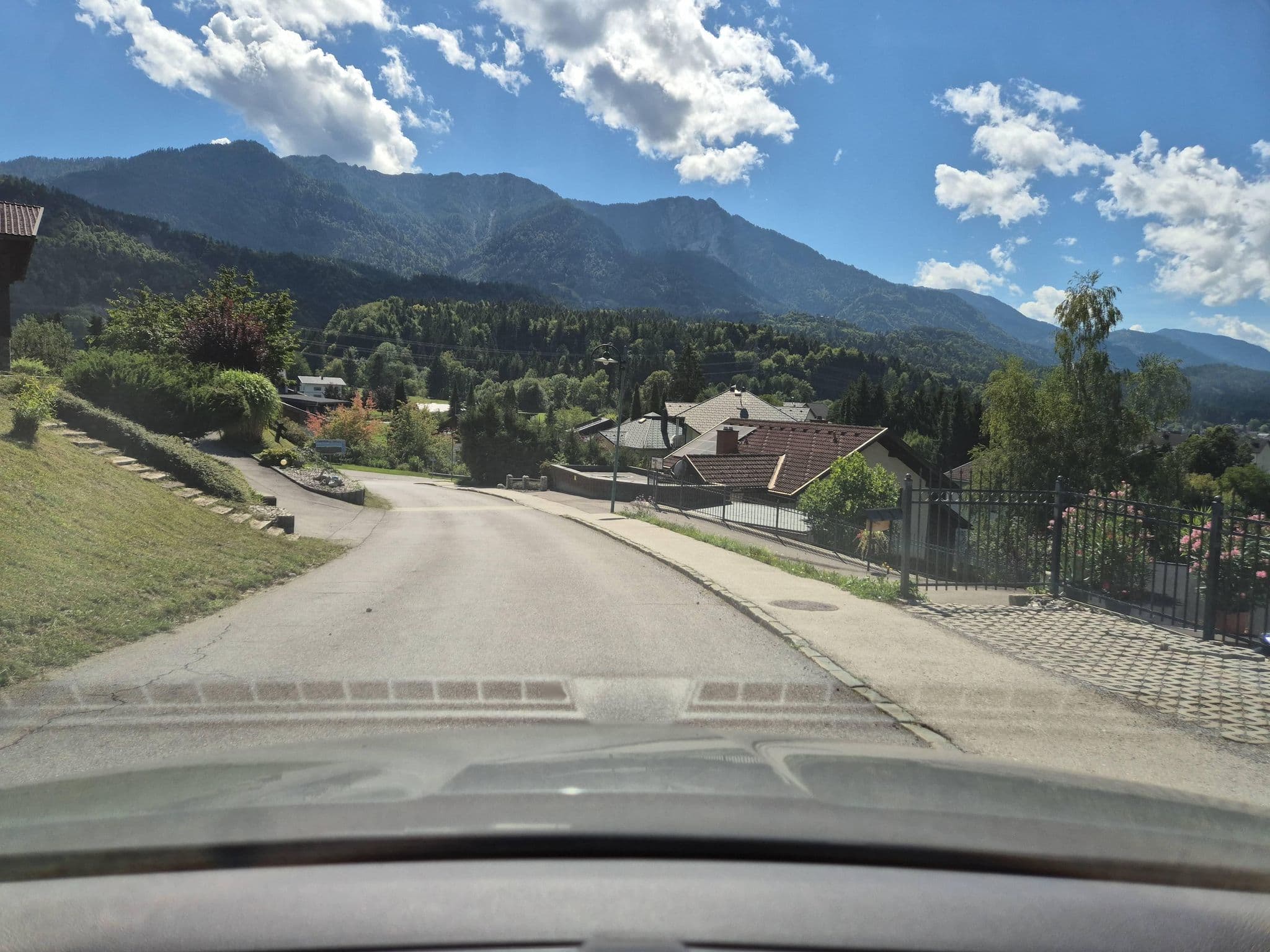 Street view near Herzstuben, Faak am See — © schermy_at (CC BY-SA · Mapillary)
