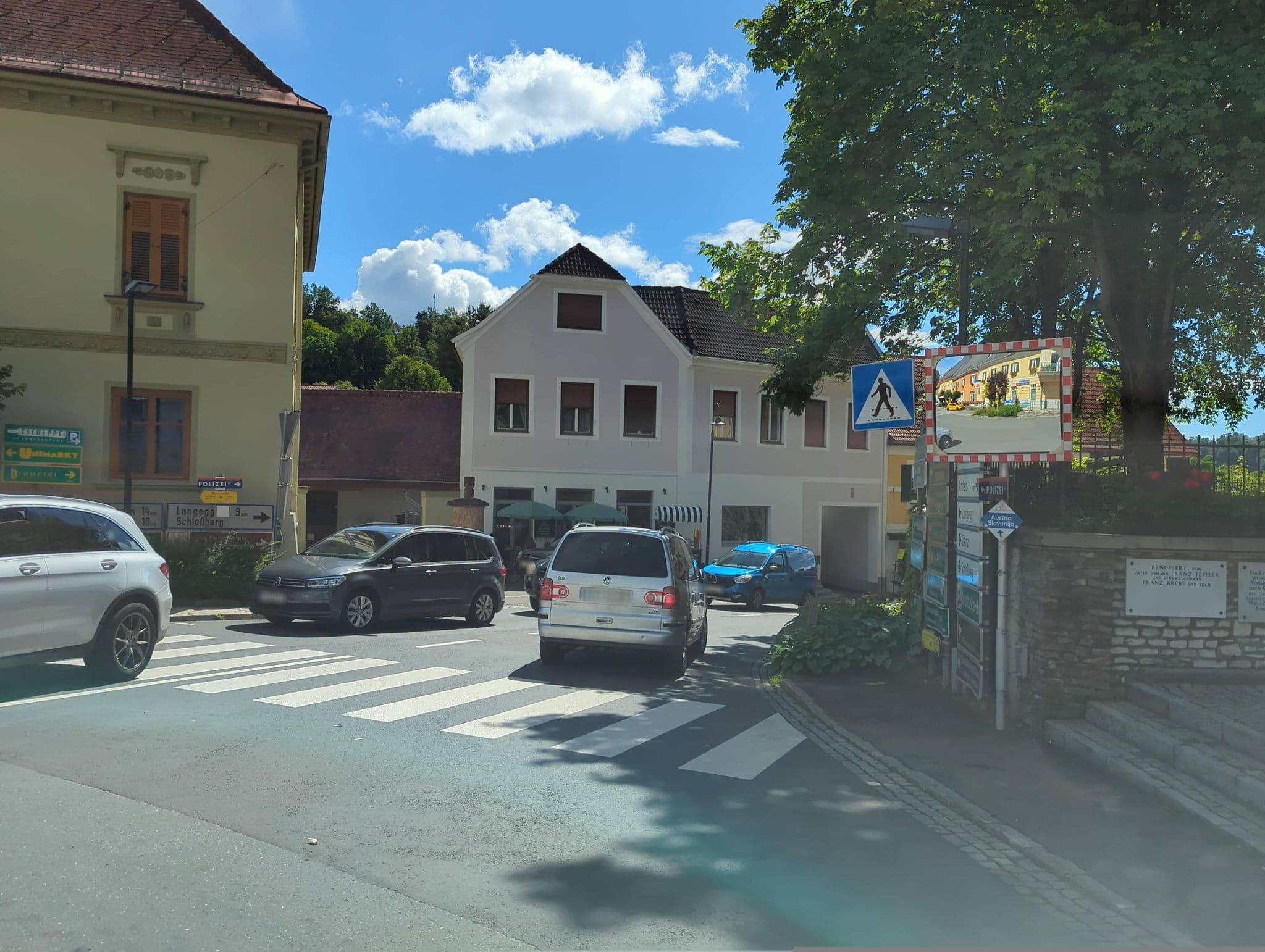Street view near Gasthaus z Post, Gamlitz — © djpixel (CC BY-SA · Mapillary)