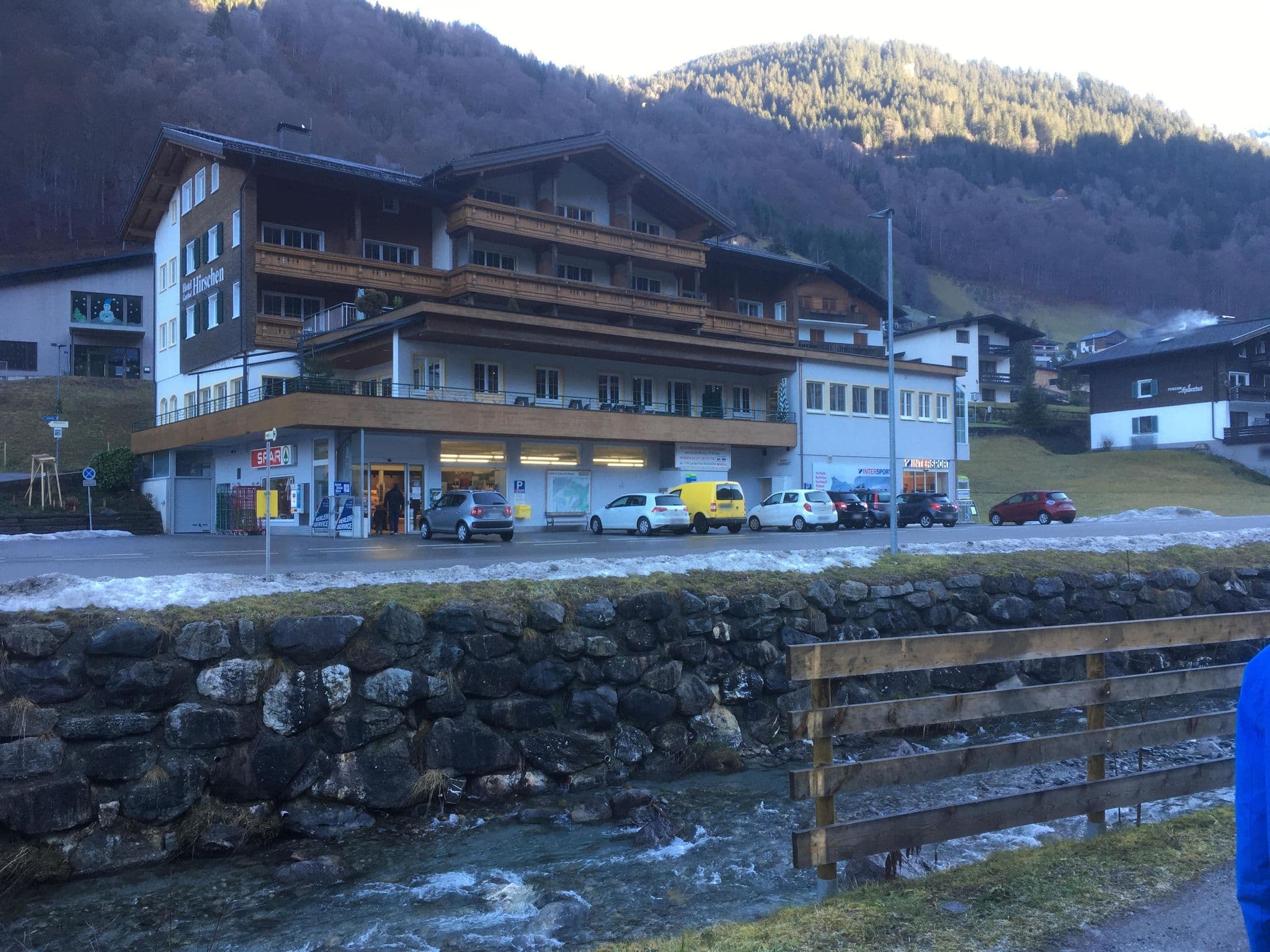 Street view near Haus Sieglinde, Schruns — © frischlufttiger (CC BY-SA · Mapillary)