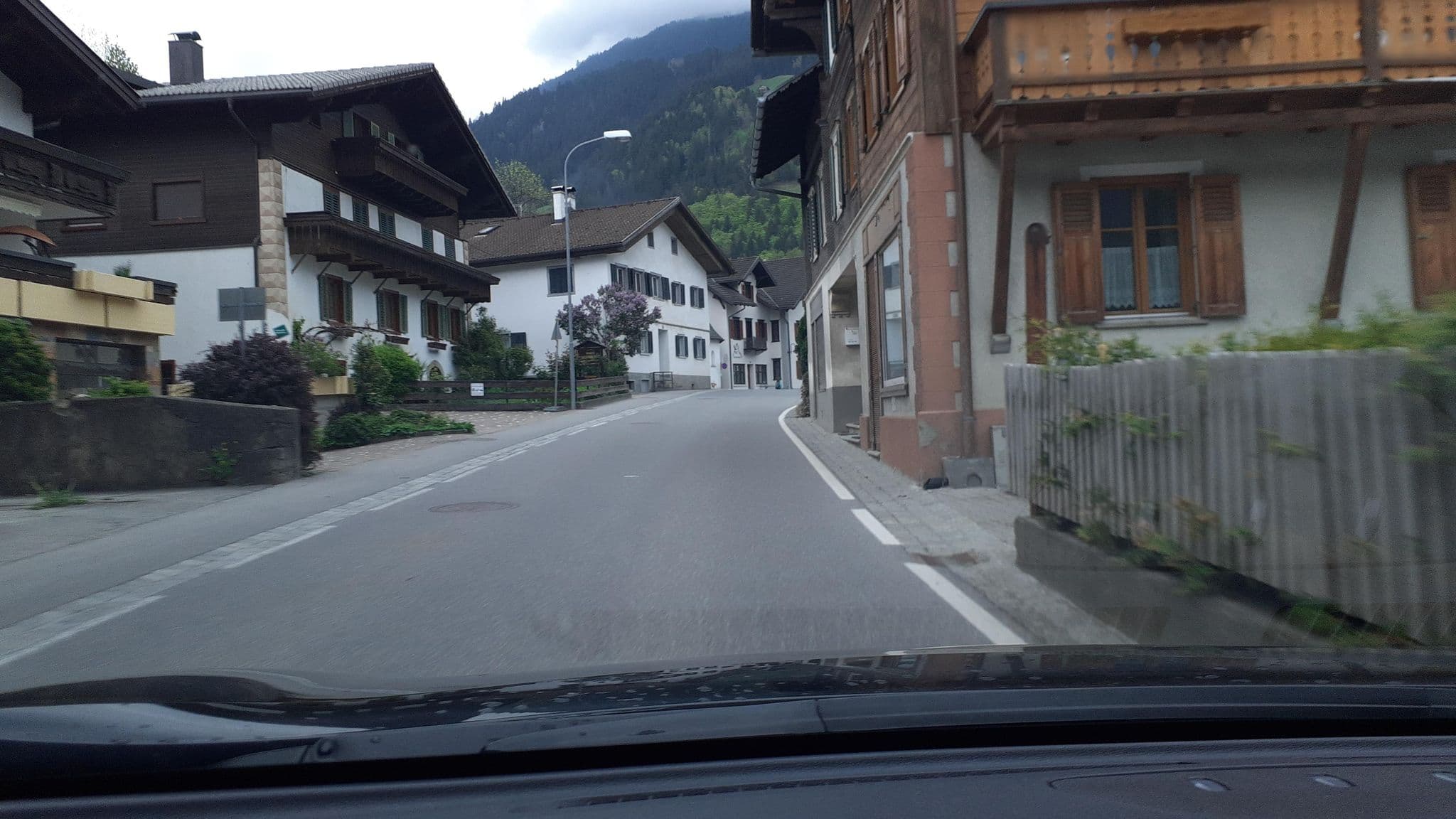 Street view near Ferienwohnungen Wörz, Schruns — © brokuli86 (CC BY-SA · Mapillary)