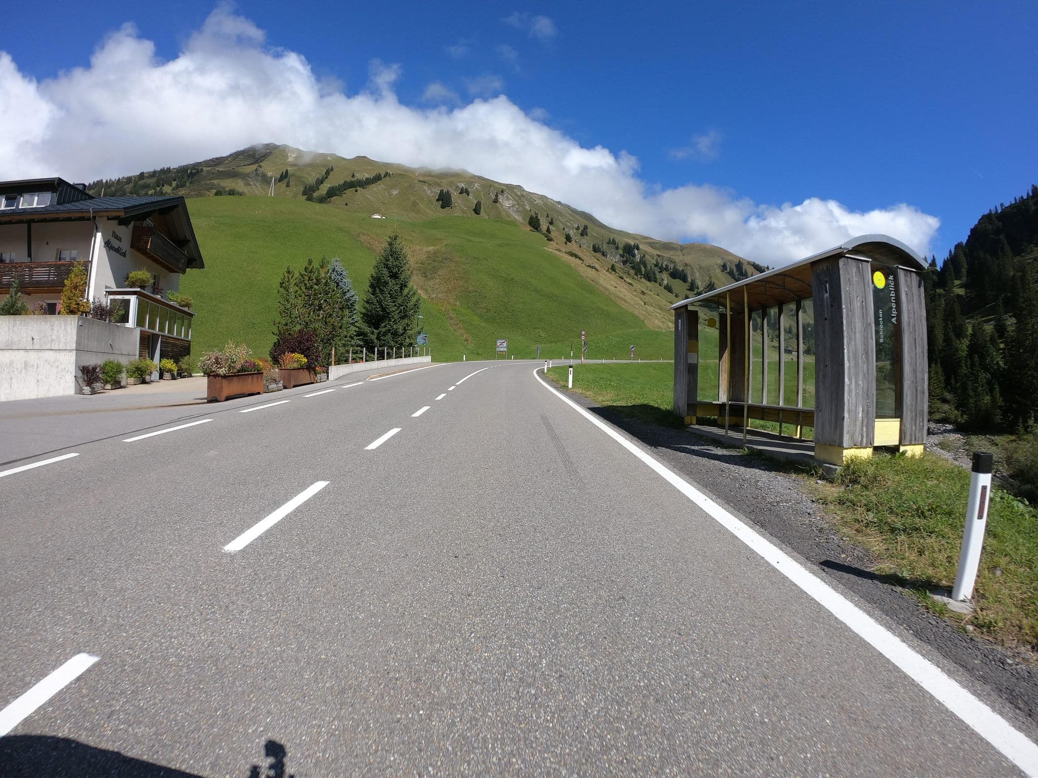 Street view near Haus Alpenblick, Lech — © joostjakob (CC BY-SA · Mapillary)