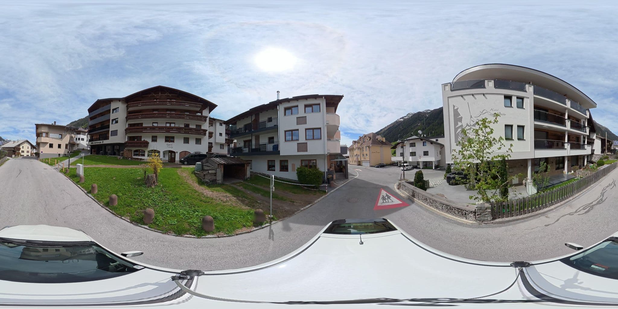 Street view near Hotel-garni Alplig, Ischgl — © osmplus_org (CC BY-SA · Mapillary)