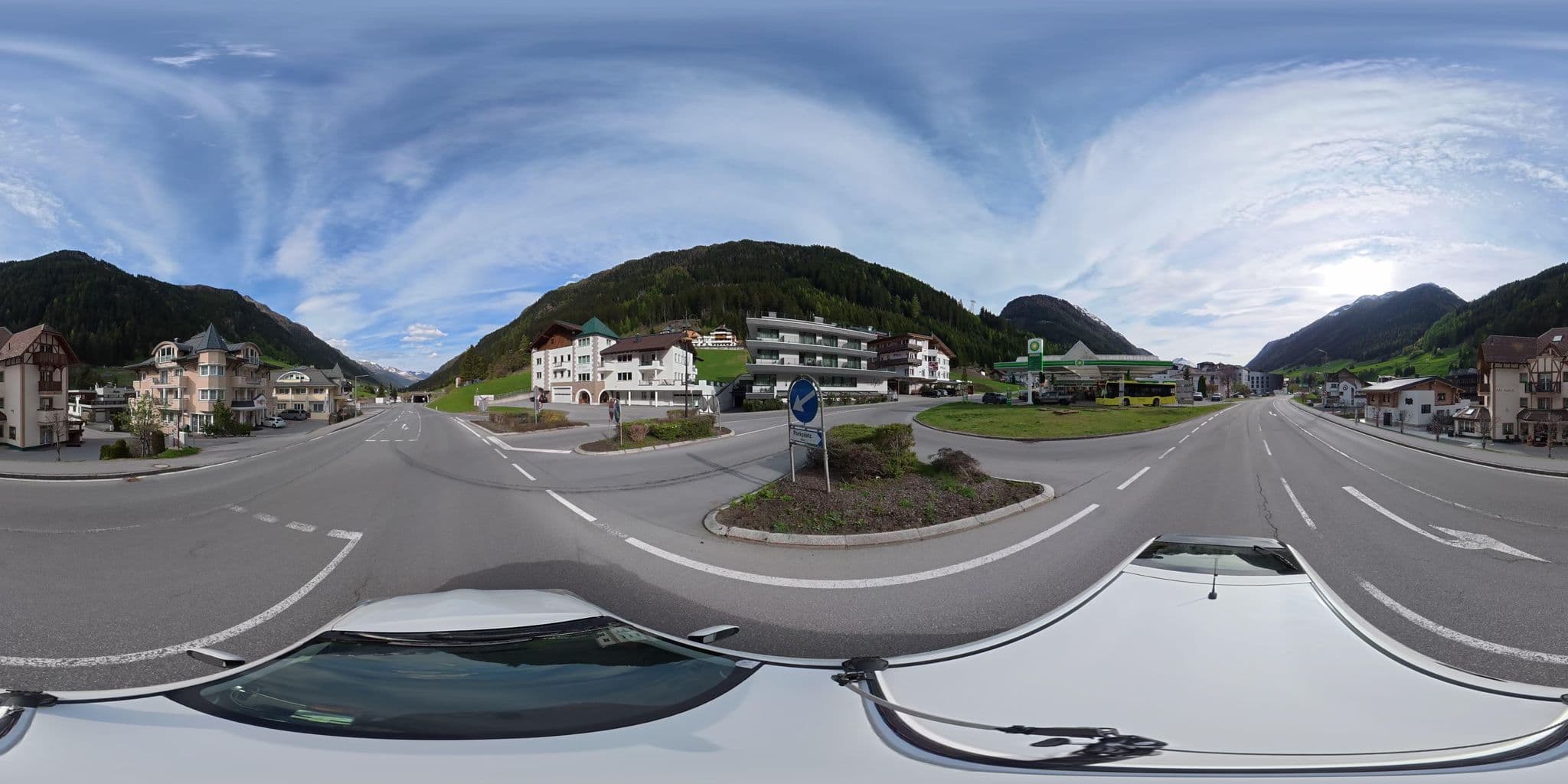 Street view near The Hotel - himmlisch wohlfühlen, Ischgl — © osmplus_org (CC BY-SA · Mapillary)