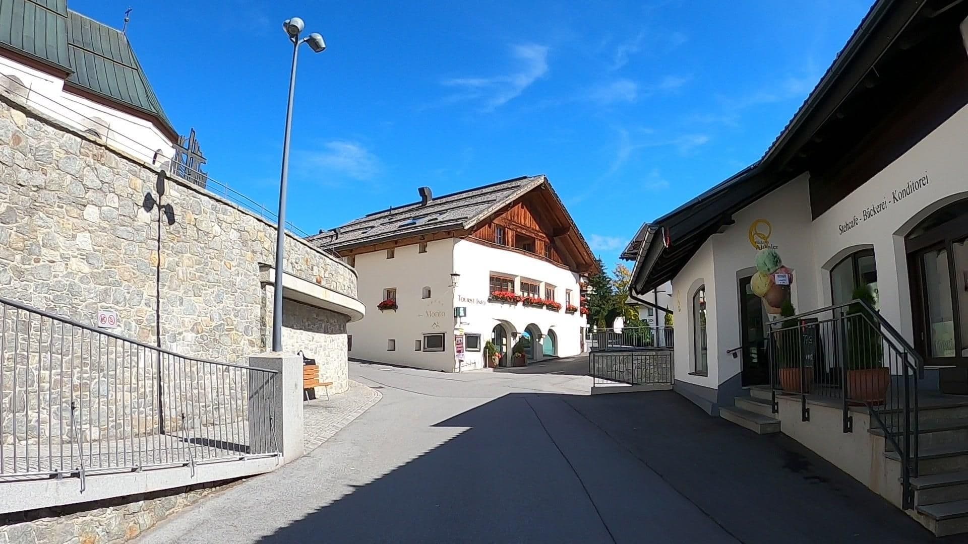 Street view near Haus Martina, Fiss — © osmplus_org (CC BY-SA · Mapillary)