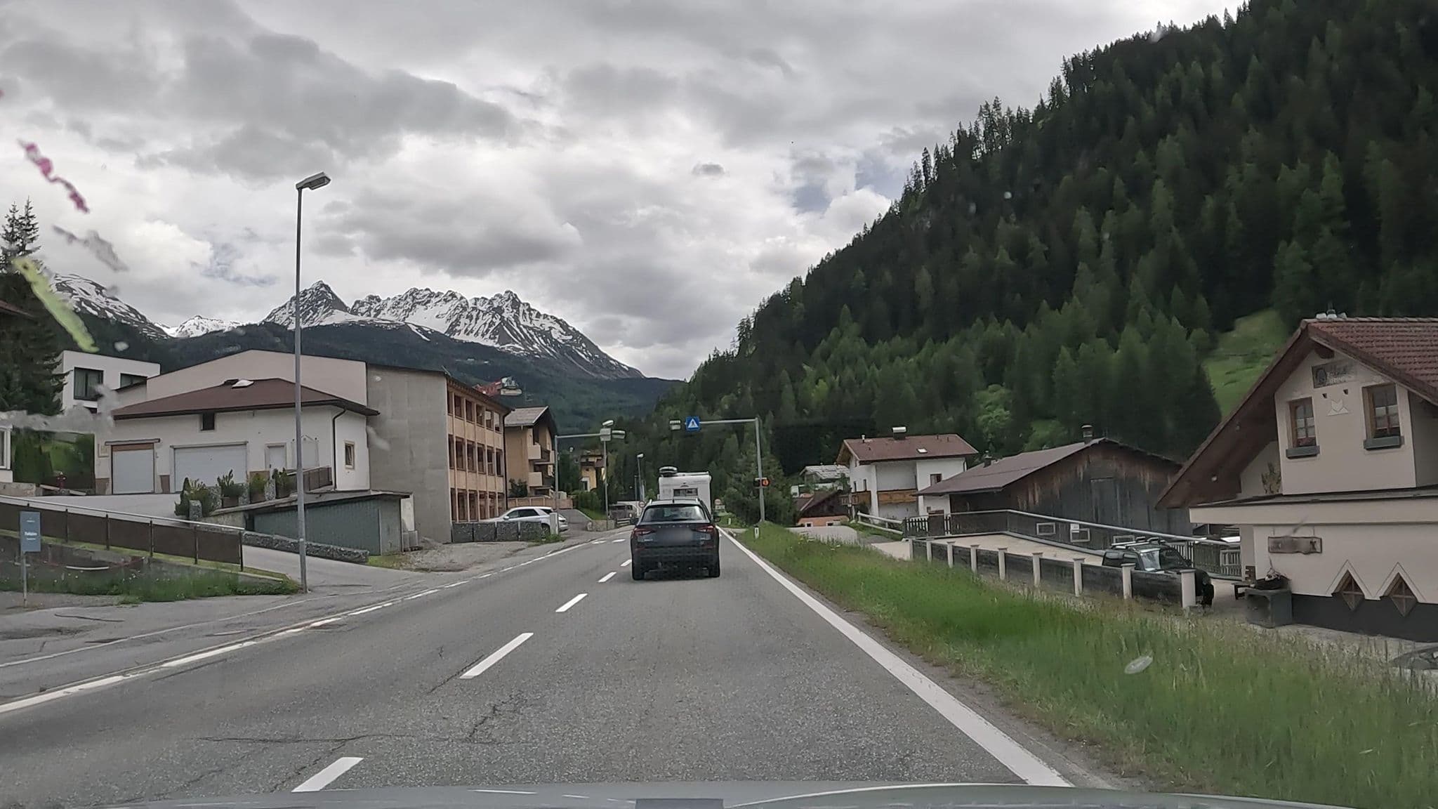 Street view near Haus Ferienglück Familie Federspiel, Nauders — © stefanro74 (CC BY-SA · Mapillary)