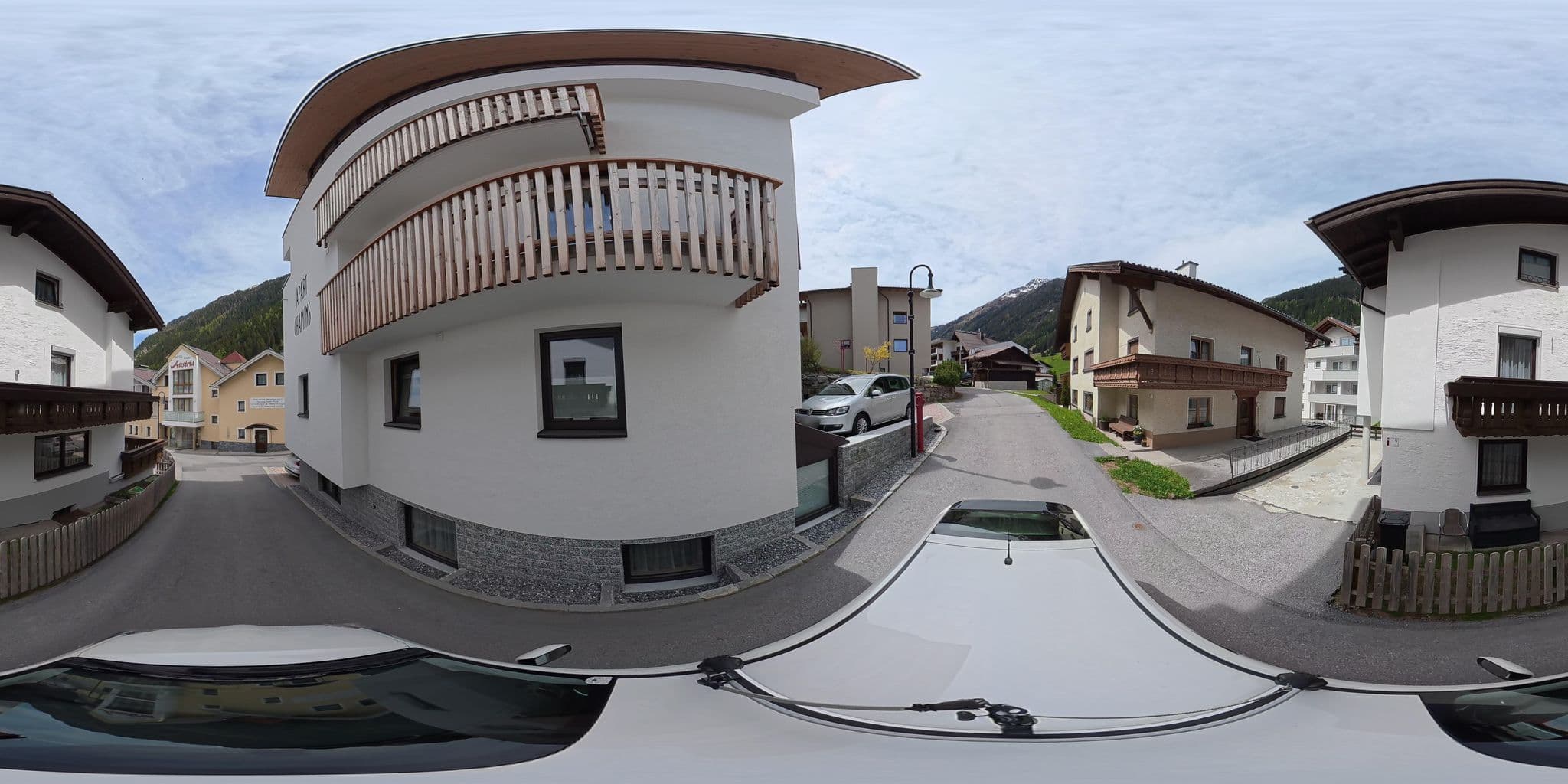 Street view near Fremdenheim Haus Pezinerblick, Ischgl — © osmplus_org (CC BY-SA · Mapillary)