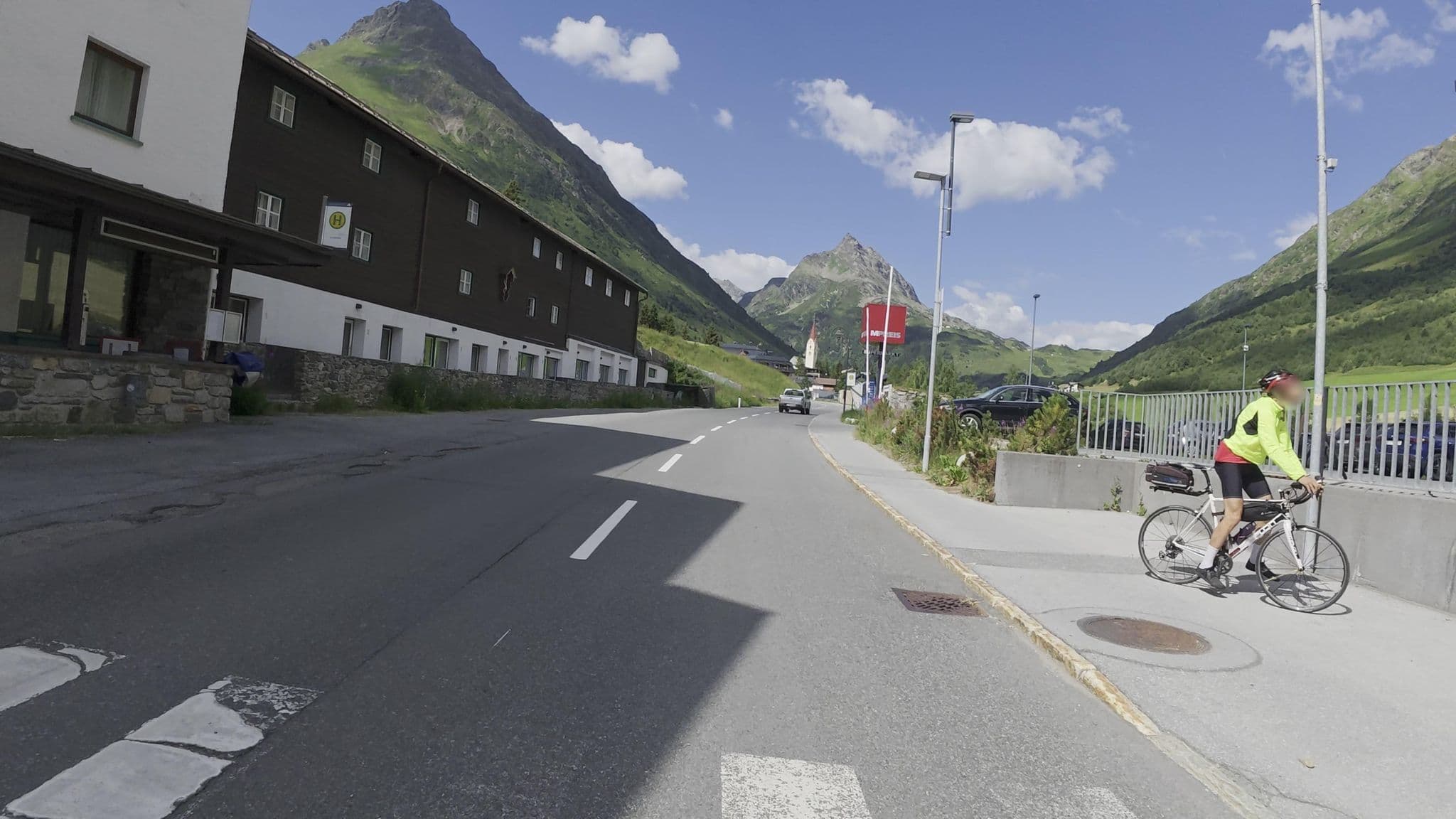 Street view near Herbert Lorenz, Ischgl — © Guzzi_Franze (CC BY-SA · Mapillary)
