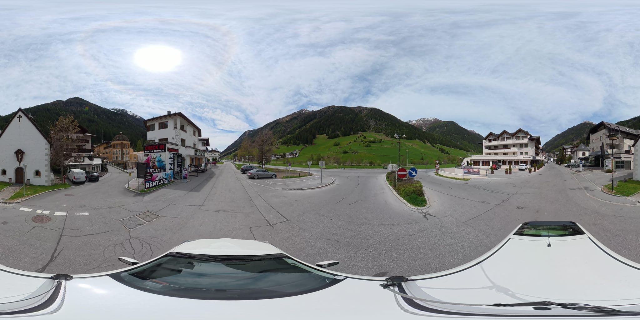 Street view near Hotel Garni Victoria, Ischgl — © osmplus_org (CC BY-SA · Mapillary)