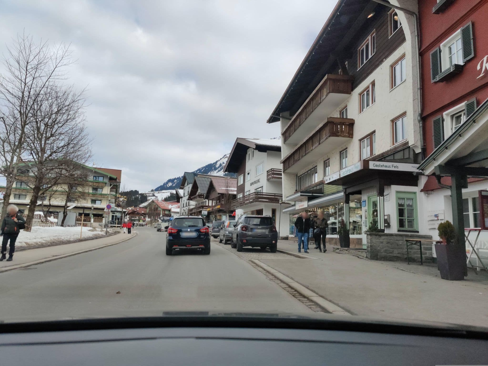 Street view near Hotel Fels, Riezlern — © littlefool (CC BY-SA · Mapillary)
