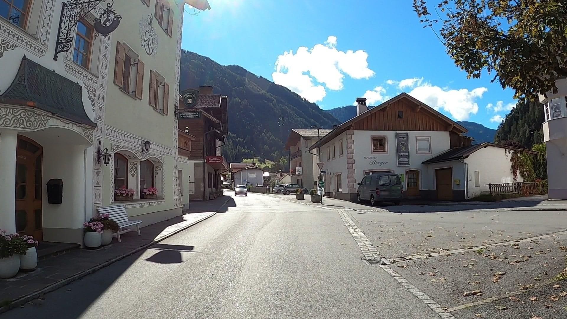 Street view near Gasthof Gemse Familie Nigg, Prutz — © osmplus_org (CC BY-SA · Mapillary)