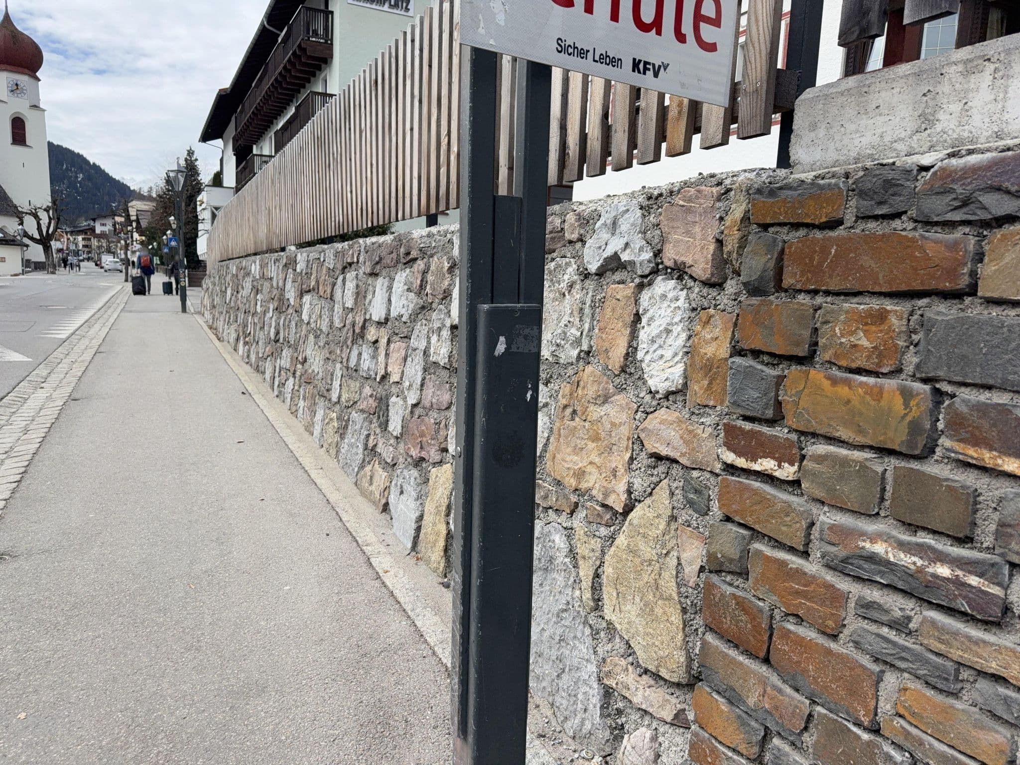 Street view near Haus Enzian, St Anton am Arlberg — © RSTQ (CC BY-SA · Mapillary)